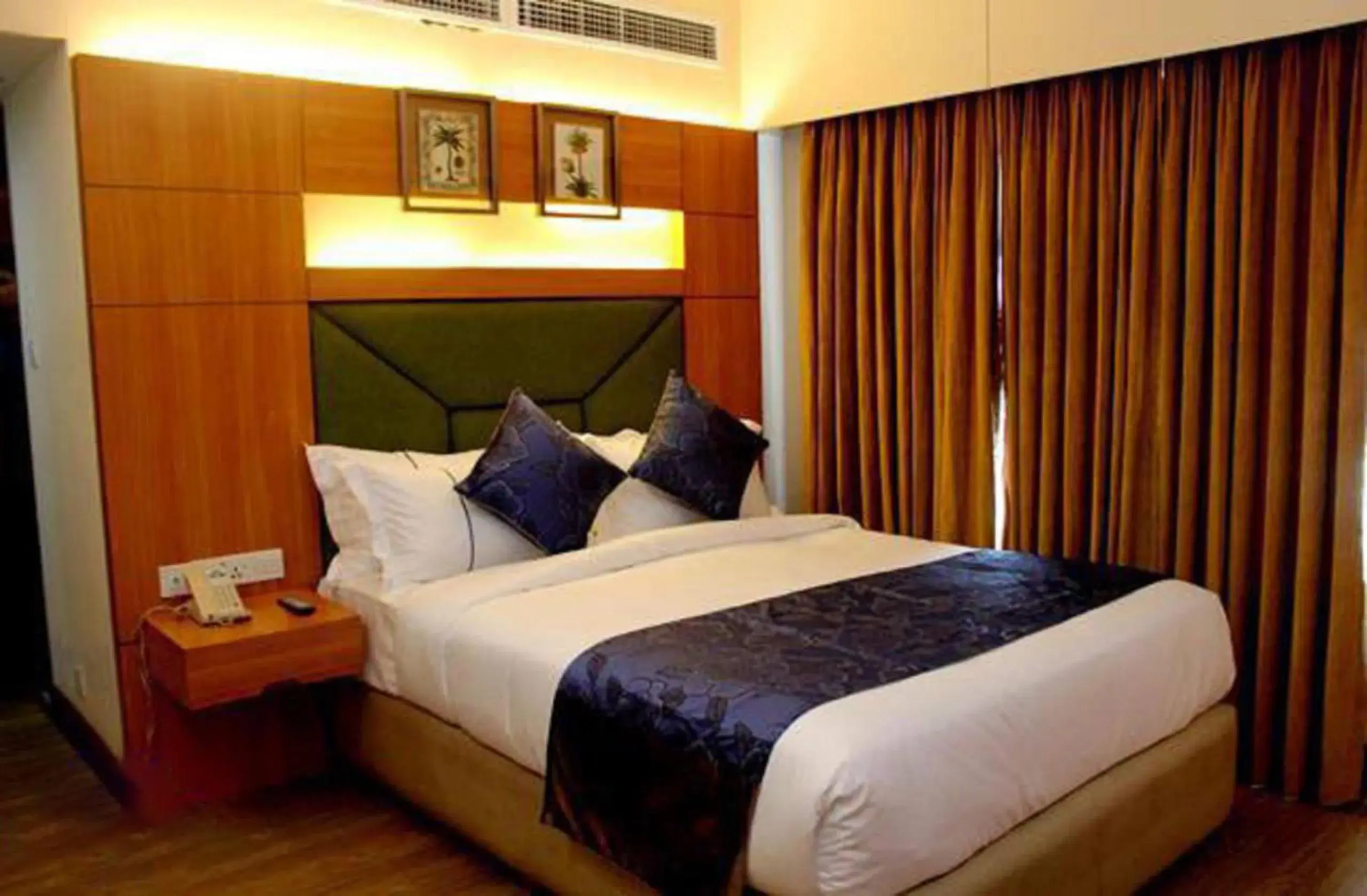 Bed in Days Hotel Dhaka Bed in Days Hotel Dhaka