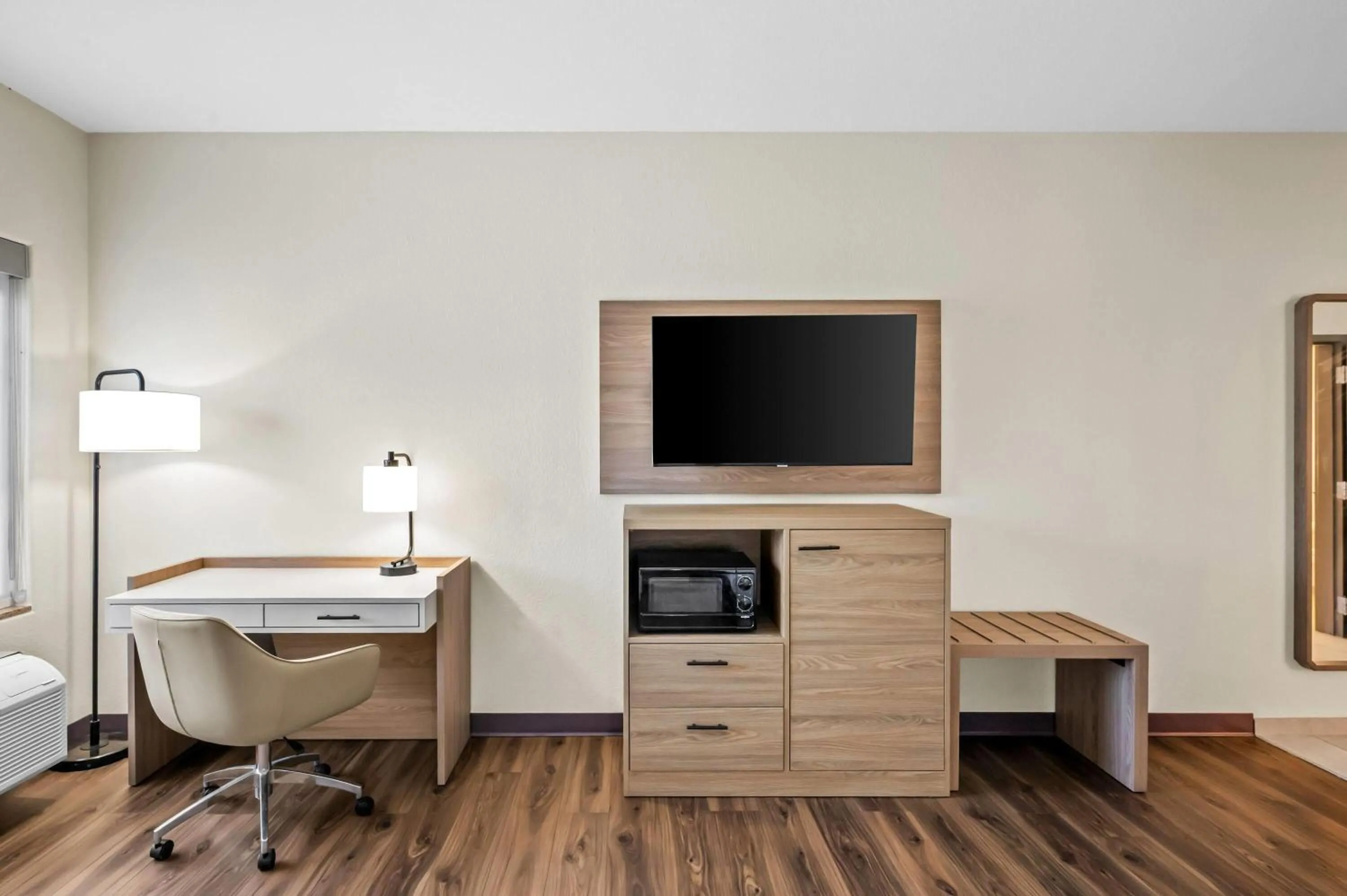 Bed in La Quinta by Wyndham Searcy