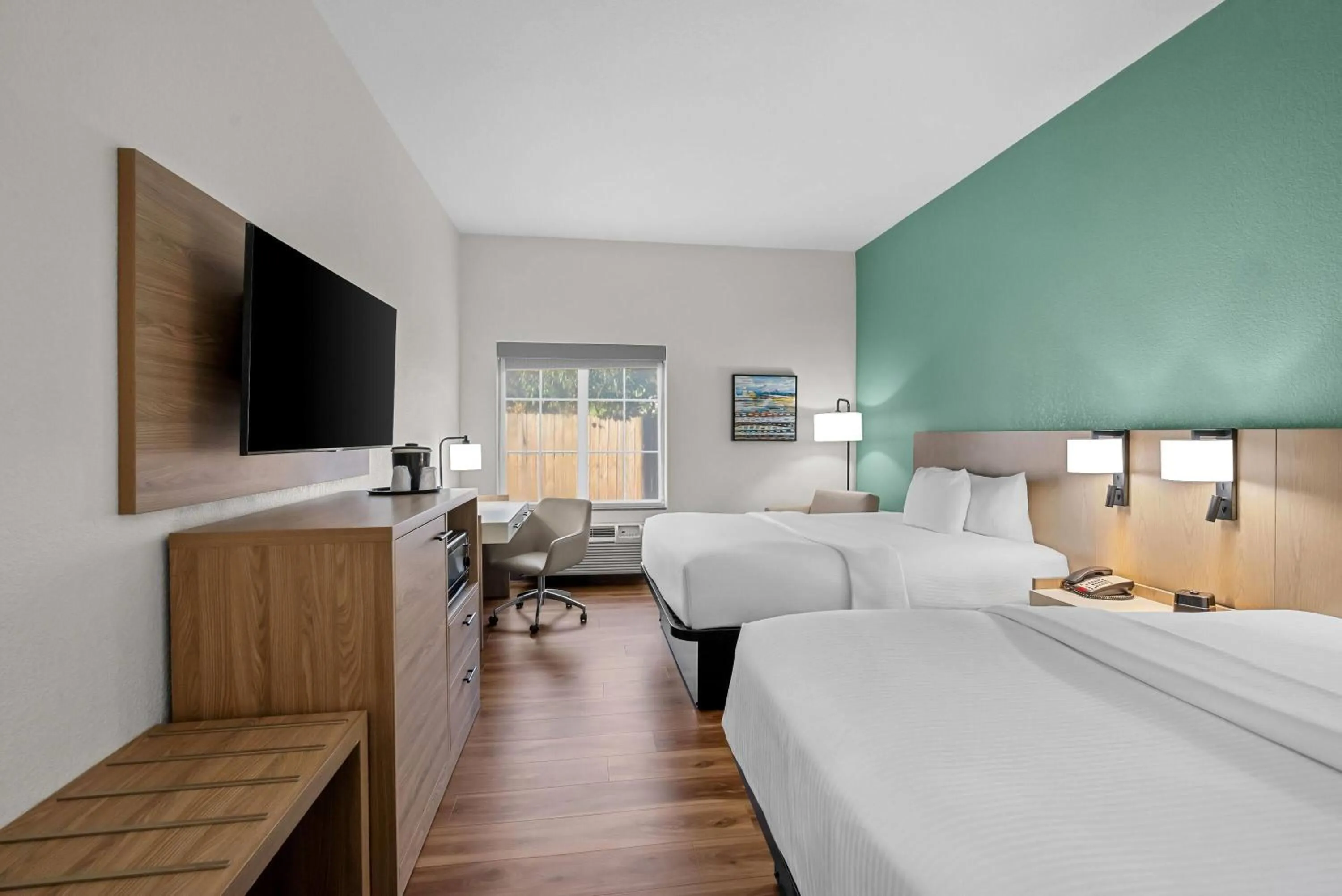 Bed in La Quinta by Wyndham Searcy