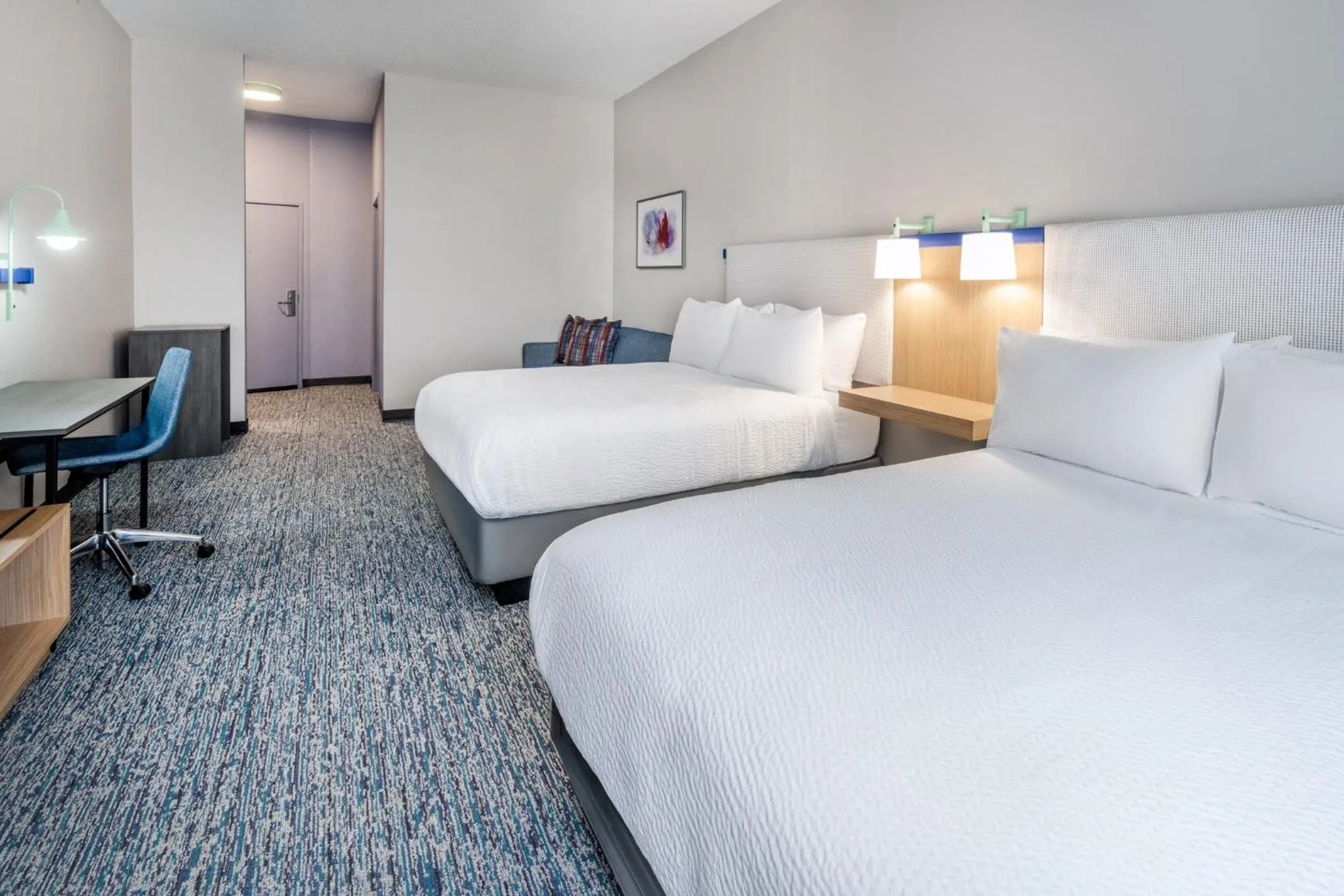 Photo of the whole room, Bed in Garner Hotel Doswell Southeast by IHG