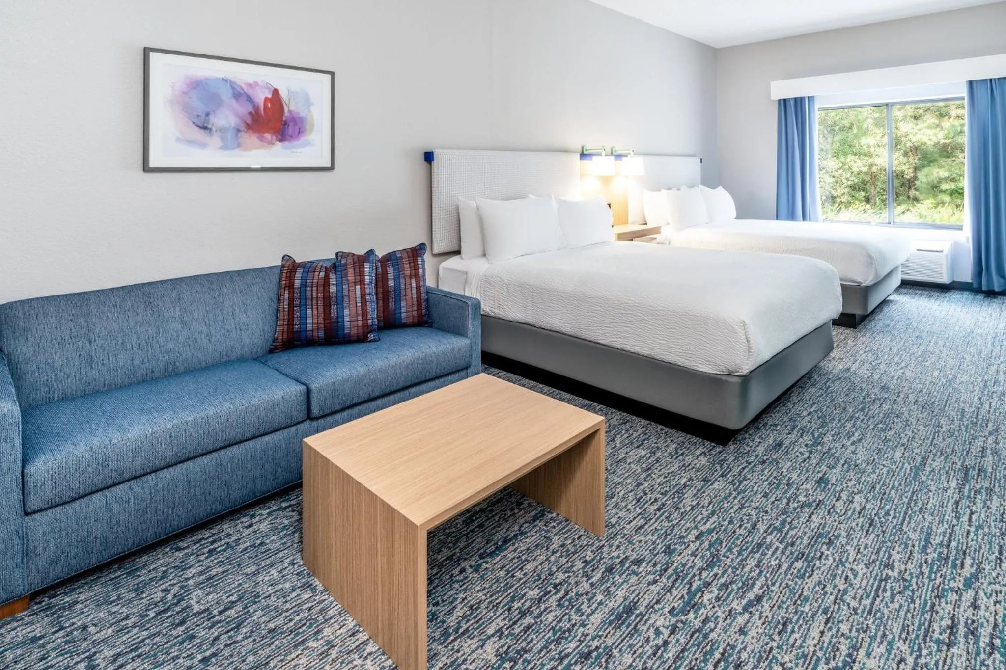 Photo of the whole room, Bed in Garner Hotel Doswell Southeast by IHG