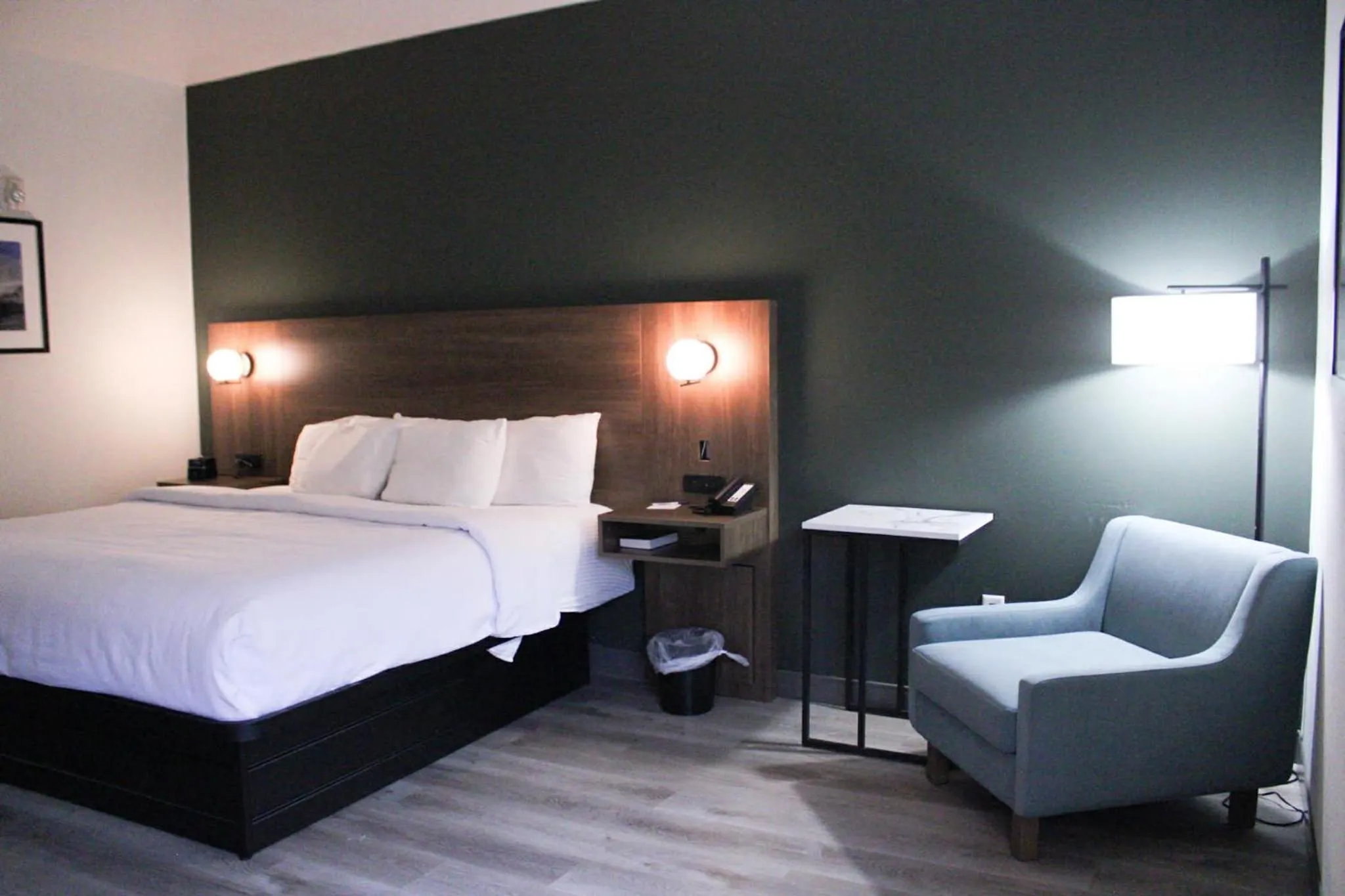 Bed in La Quinta by Wyndham Lumberton