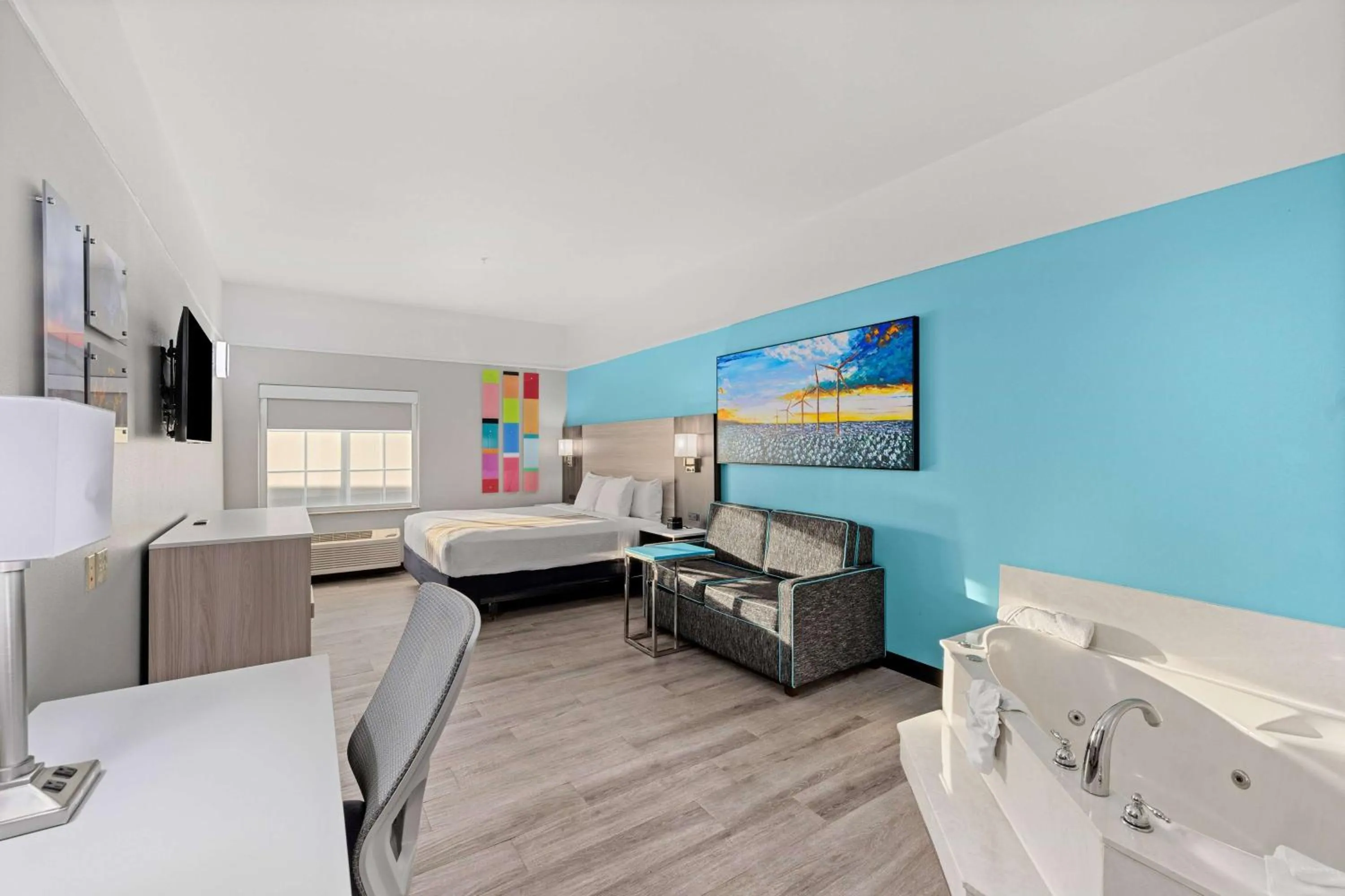 Photo of the whole room in La Quinta Inn Suites by Wyndham Raymondville Harlingen