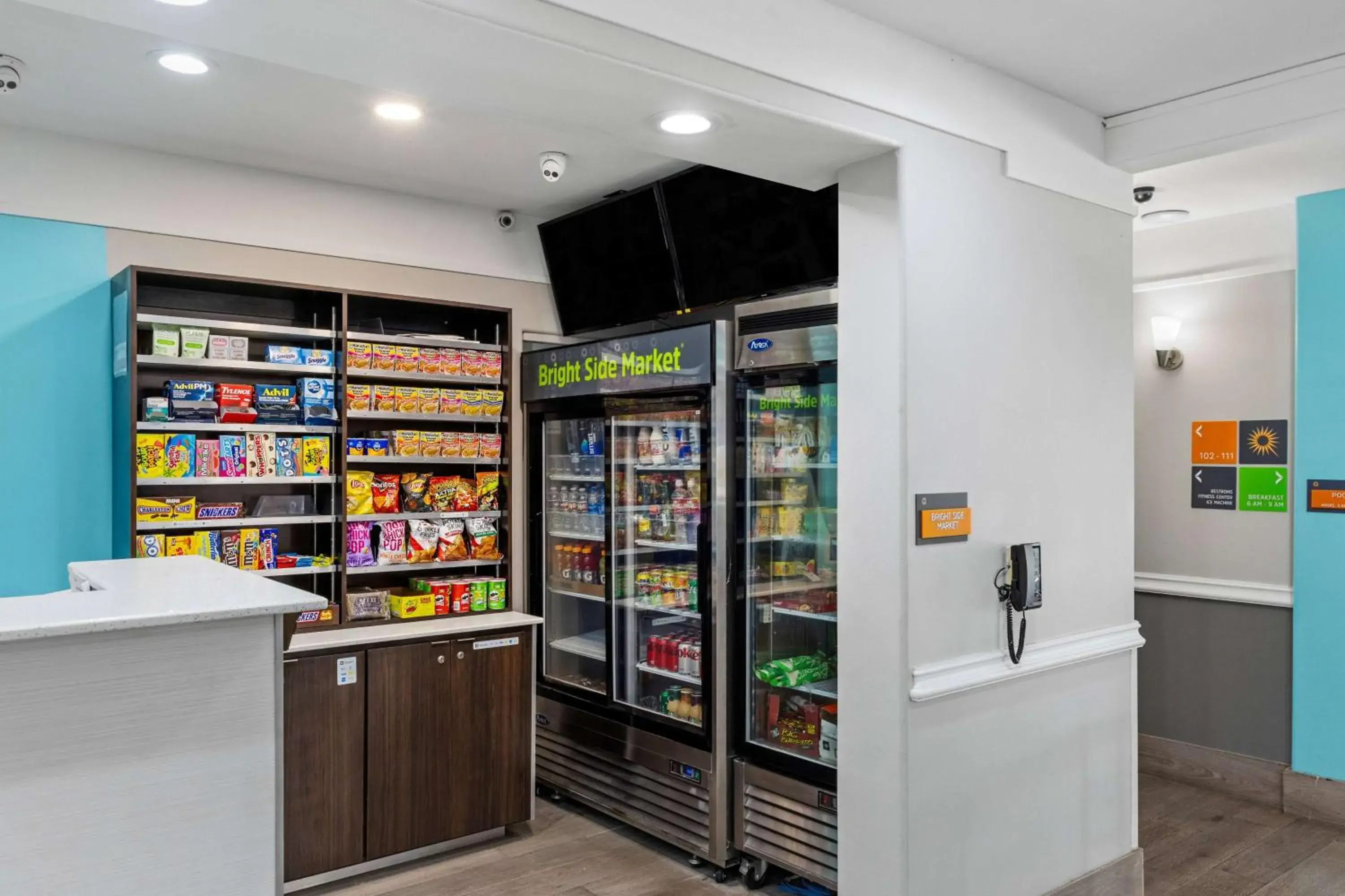 Lobby or reception in La Quinta Inn Suites by Wyndham Raymondville Harlingen Lobby or reception in La Quinta Inn Suites by Wyndham Raymondville Harlingen