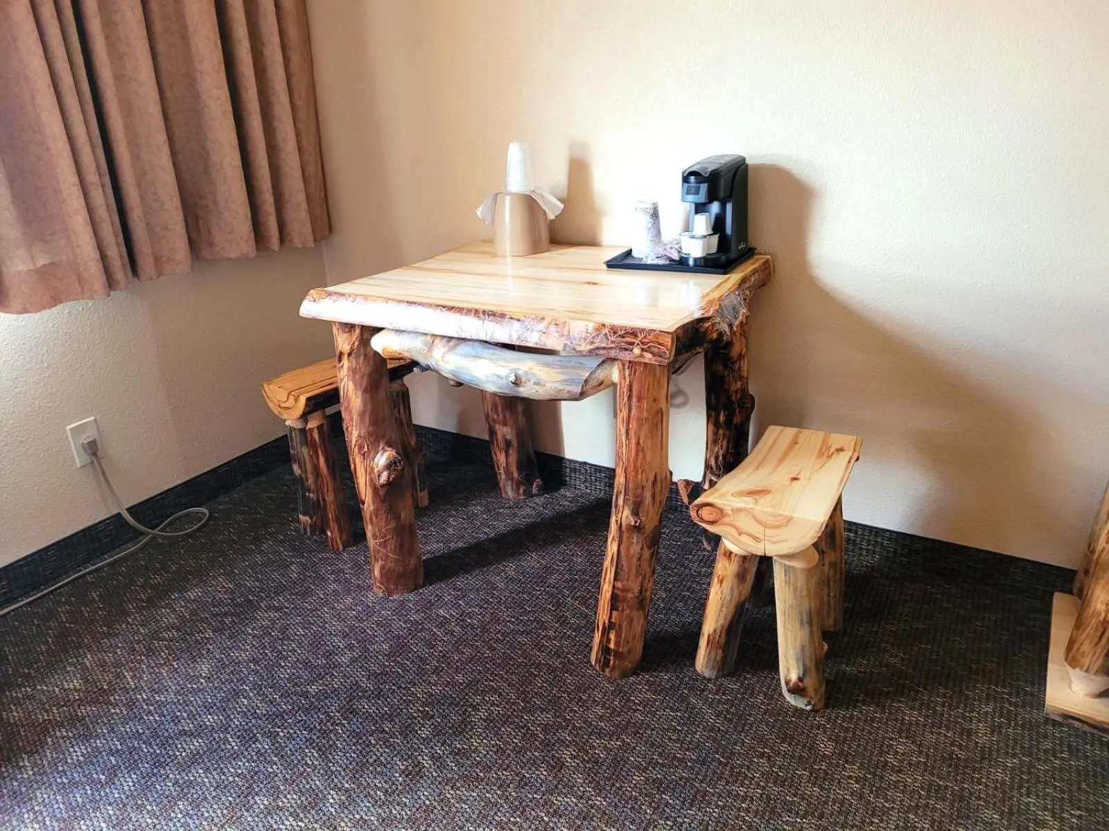 Dining area in Grand Canyon Inn and Motel - South Rim Entrance