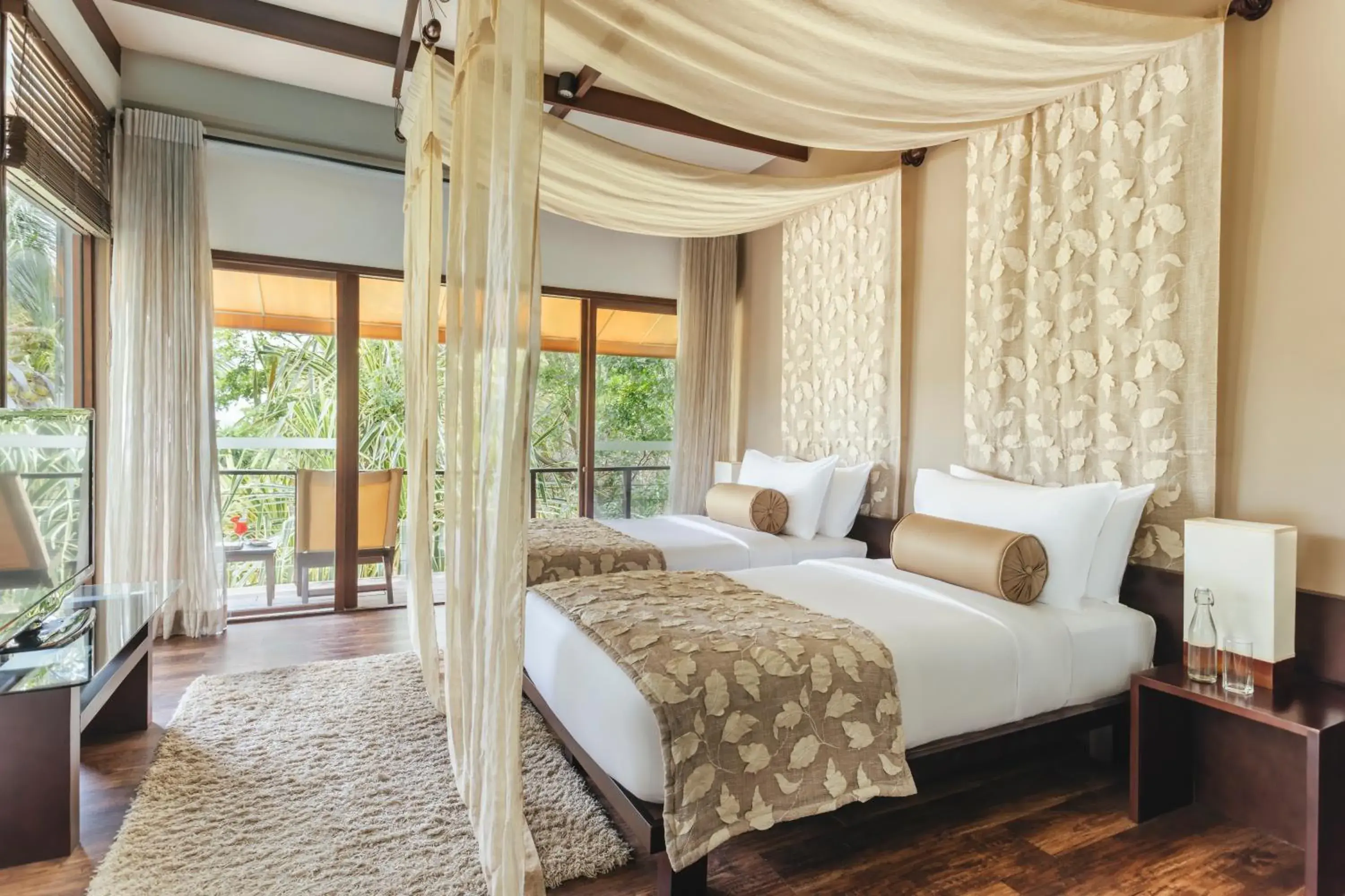 Bedroom, Bed in Uga Bay - Pasikuda Bedroom, Bed in Uga Bay - Pasikuda