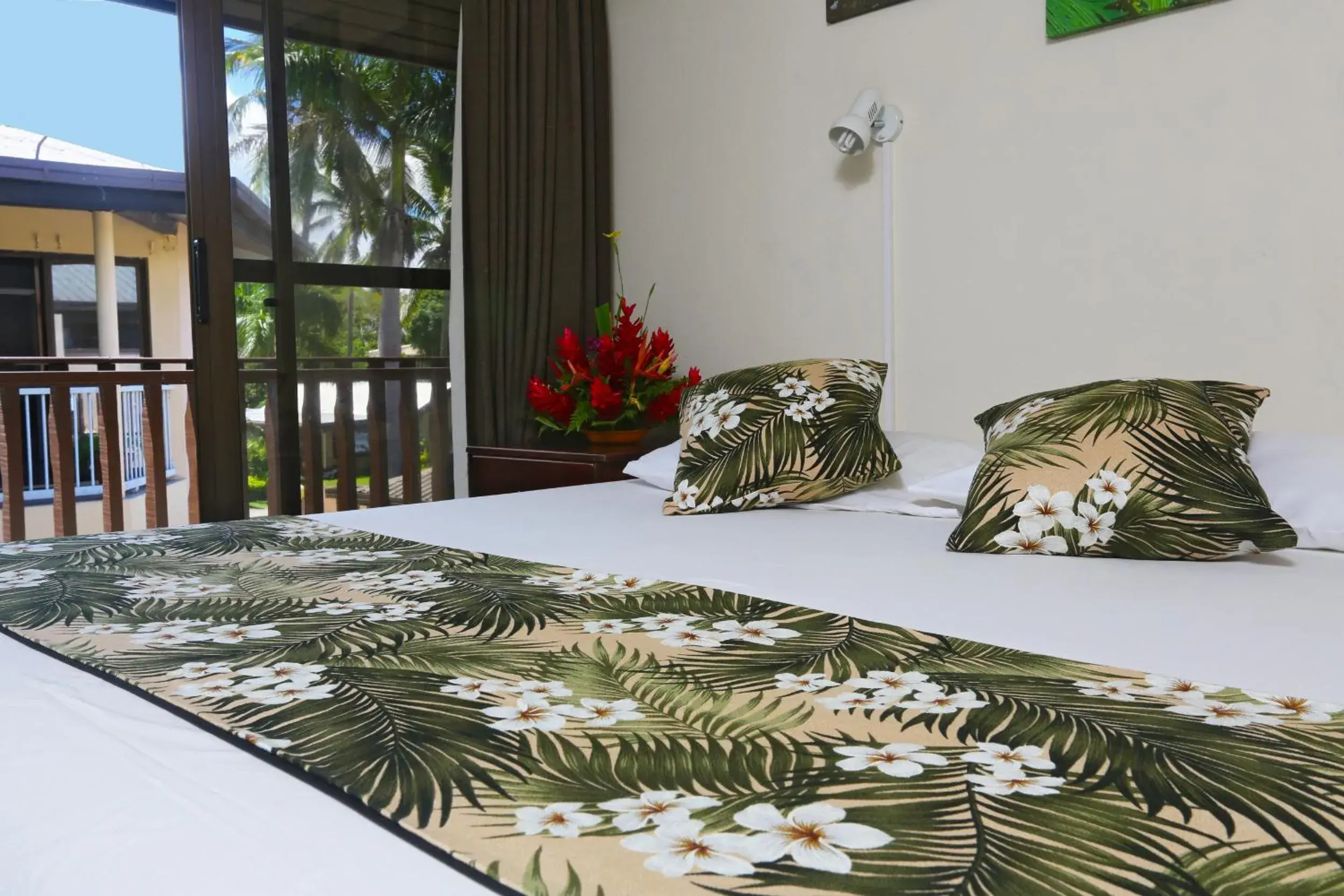 Bed in Aquarius On The Beach Bed in Aquarius On The Beach