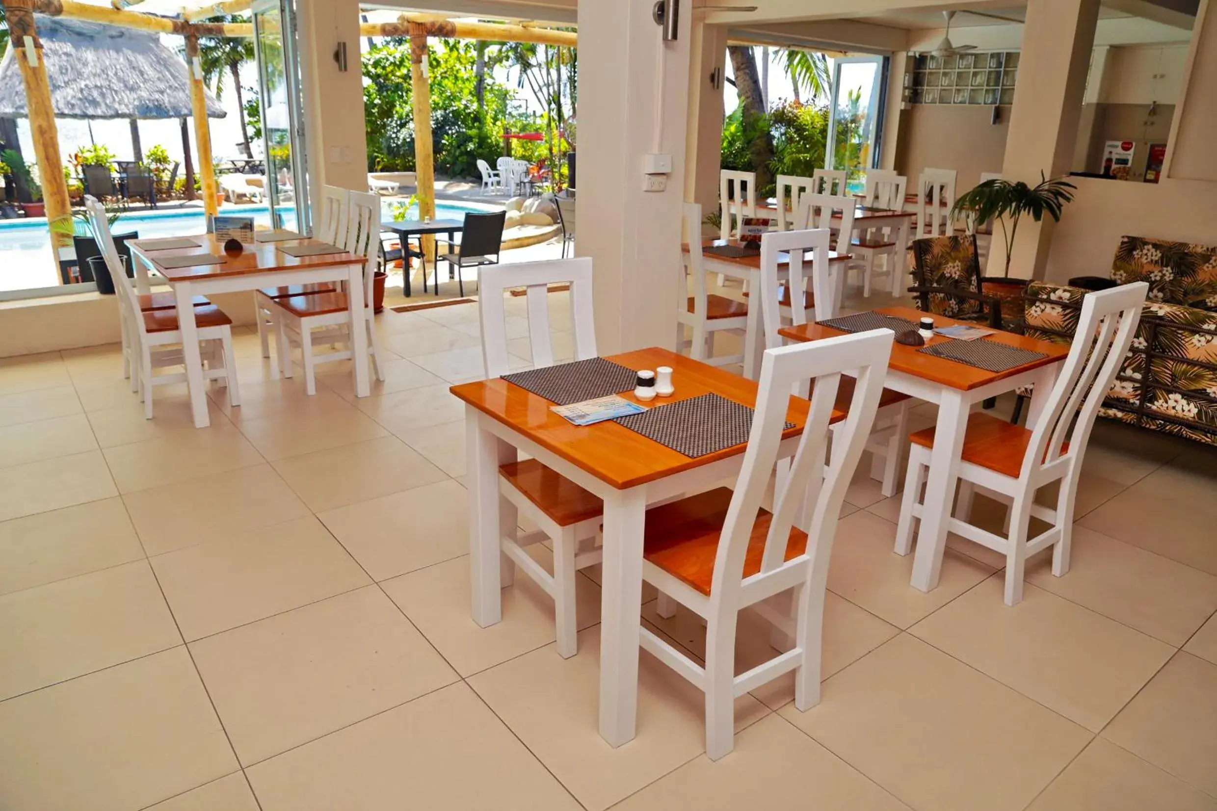 Restaurant/places to eat in Aquarius On The Beach Restaurant/places to eat in Aquarius On The Beach