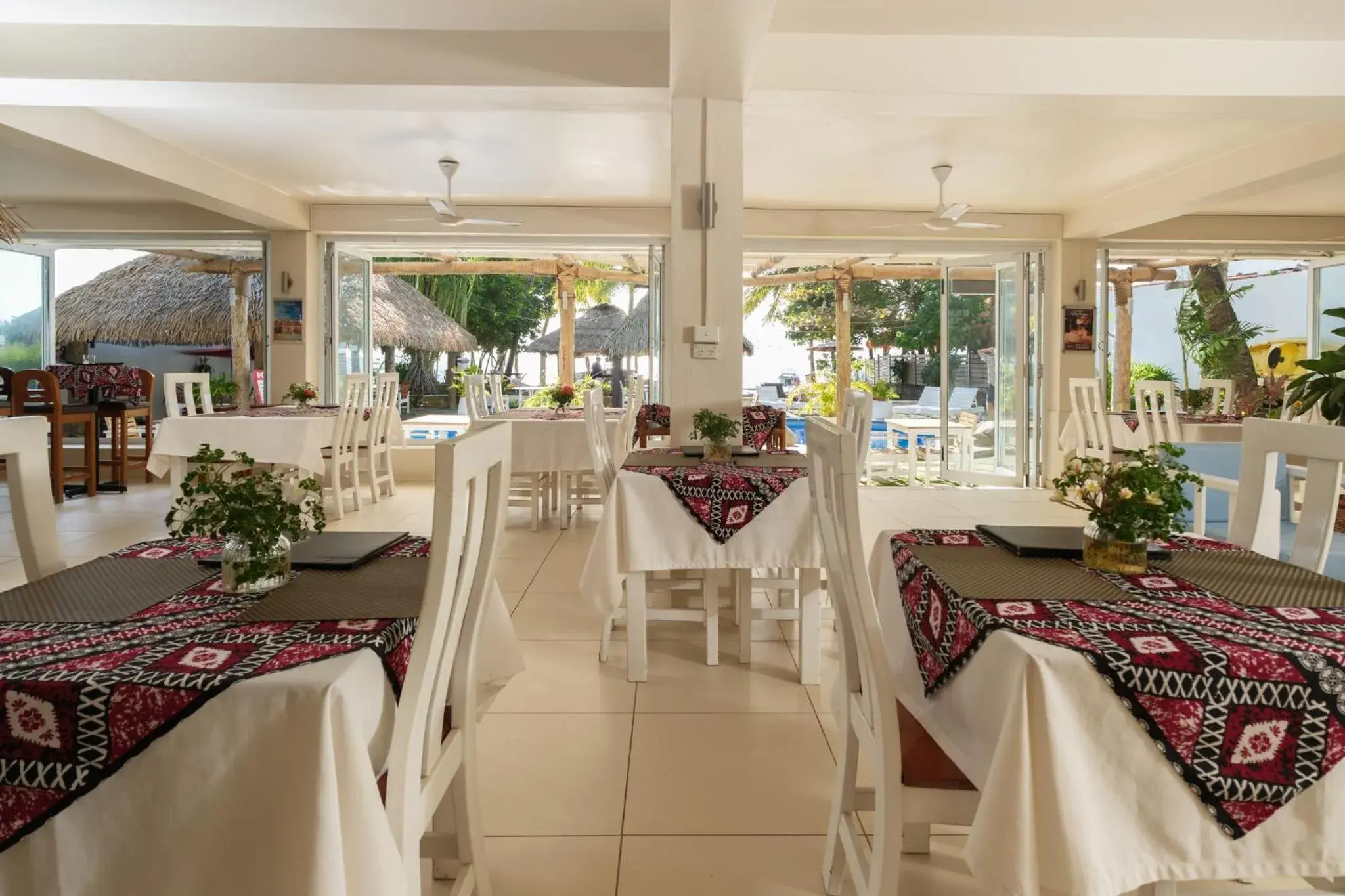 Restaurant/places to eat in Aquarius On The Beach Restaurant/places to eat in Aquarius On The Beach