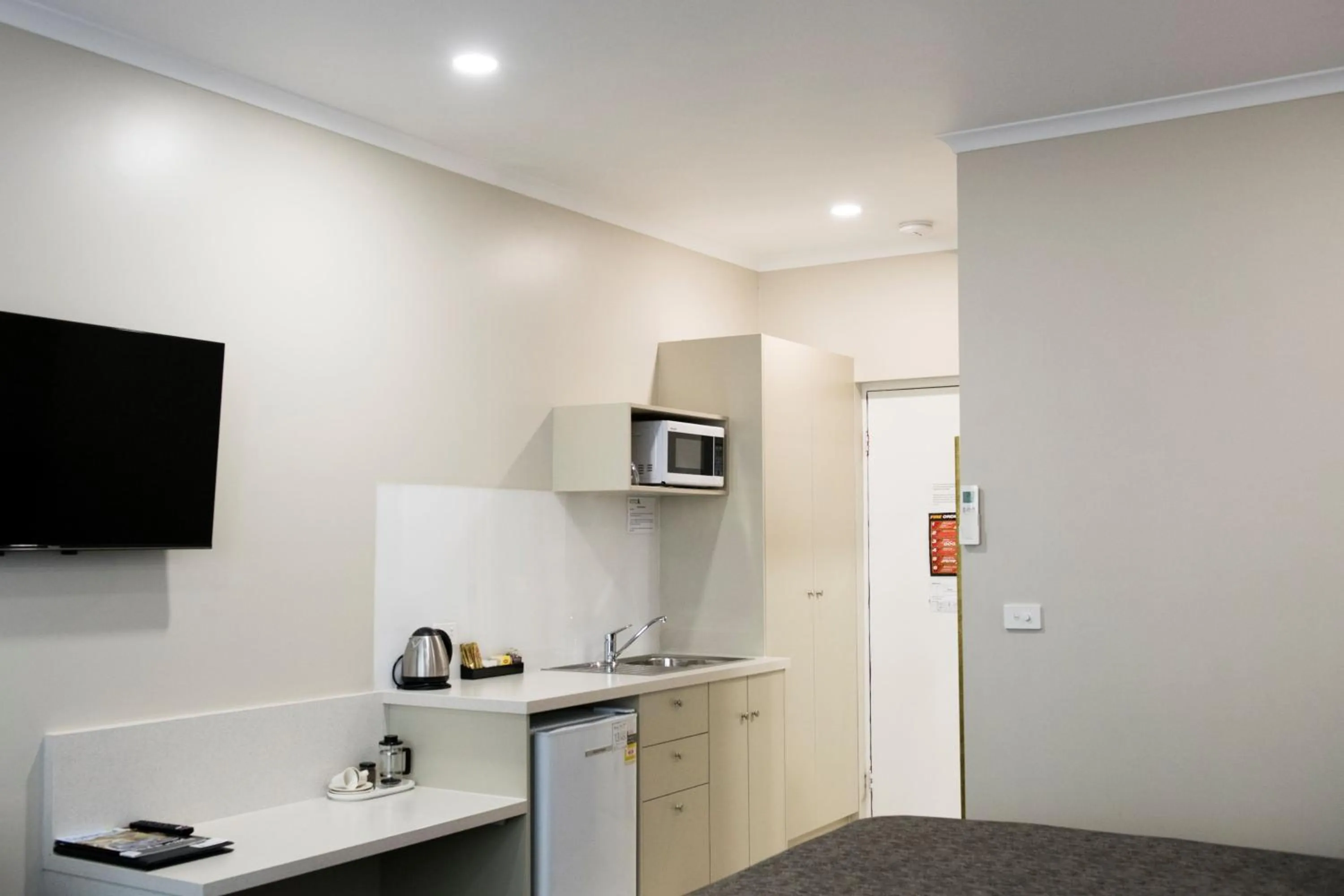 Kitchen or kitchenette in Central Deborah Motel