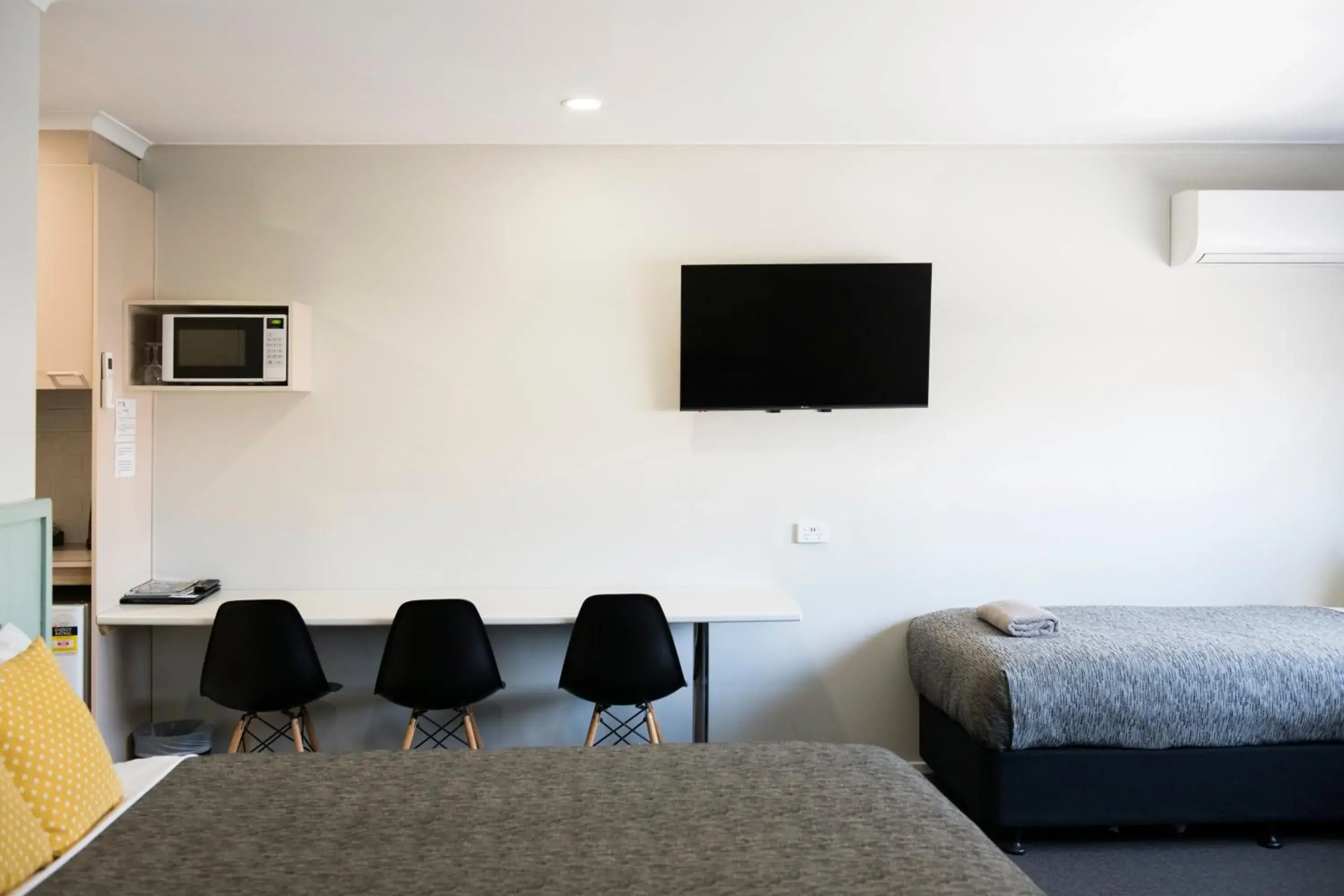 Family Suite in Central Deborah Motel Family Suite in Central Deborah Motel