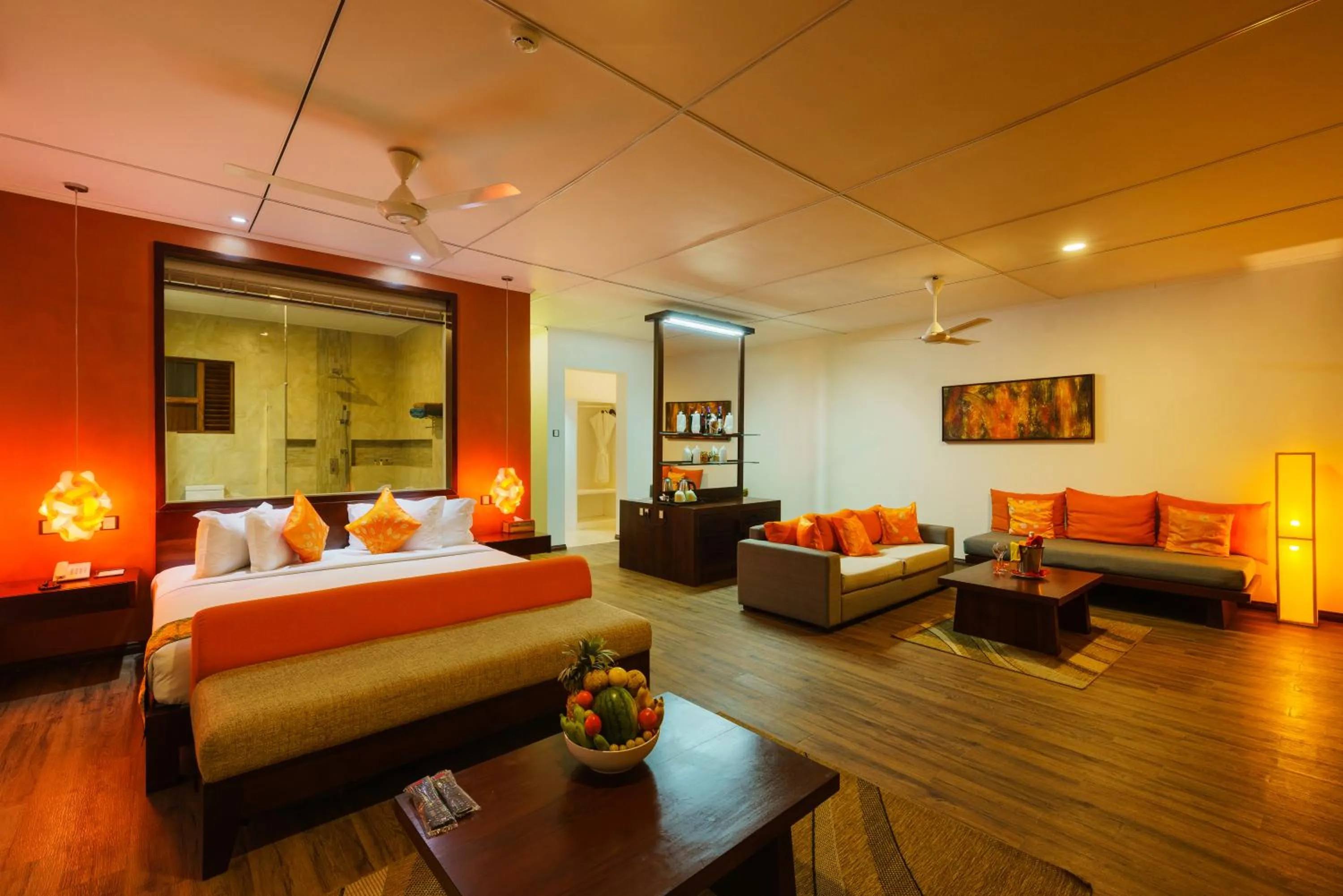 Photo of the whole room, Bed in Cocobay Unawatuna