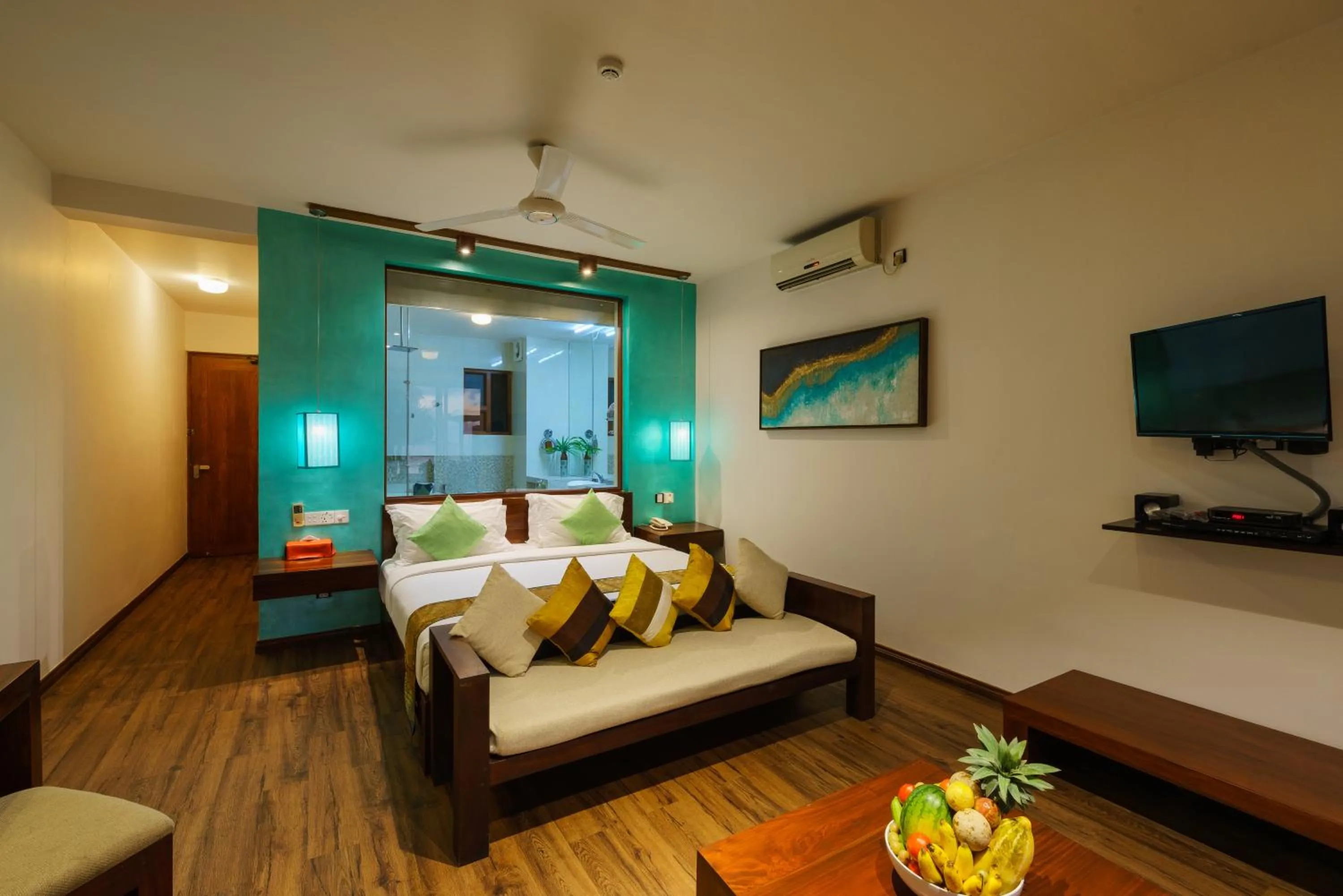 TV and multimedia, Bed in Cocobay Unawatuna
