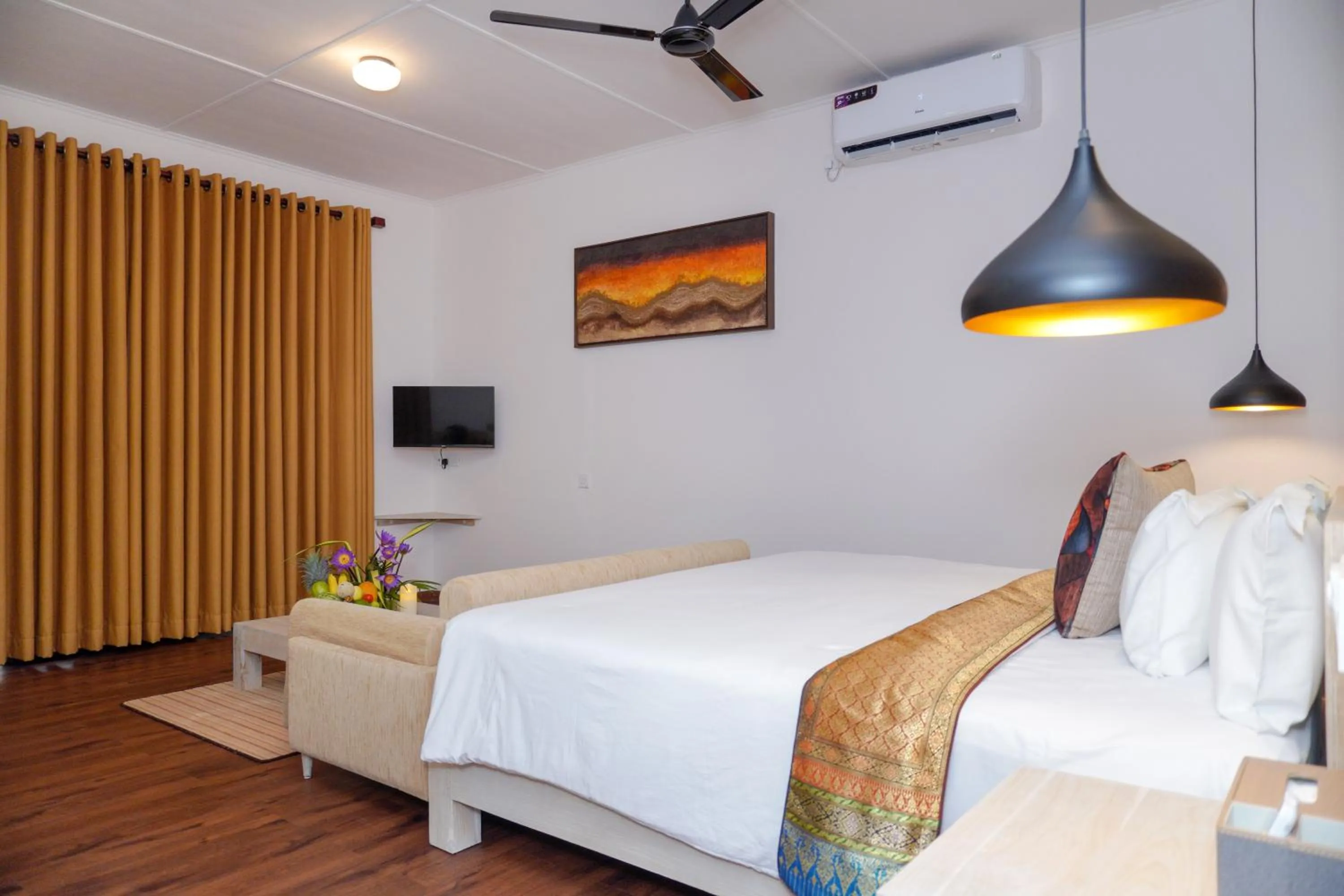 Bedroom, Bed in Cocobay Unawatuna