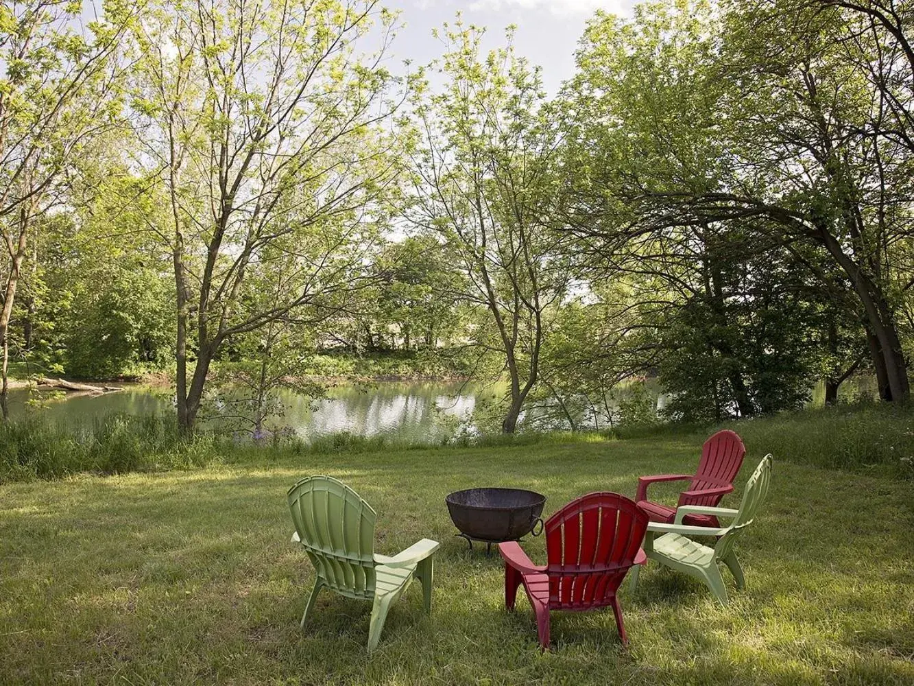 King Room in River Bluff Farm Bed and Breakfast King Room in River Bluff Farm Bed and Breakfast