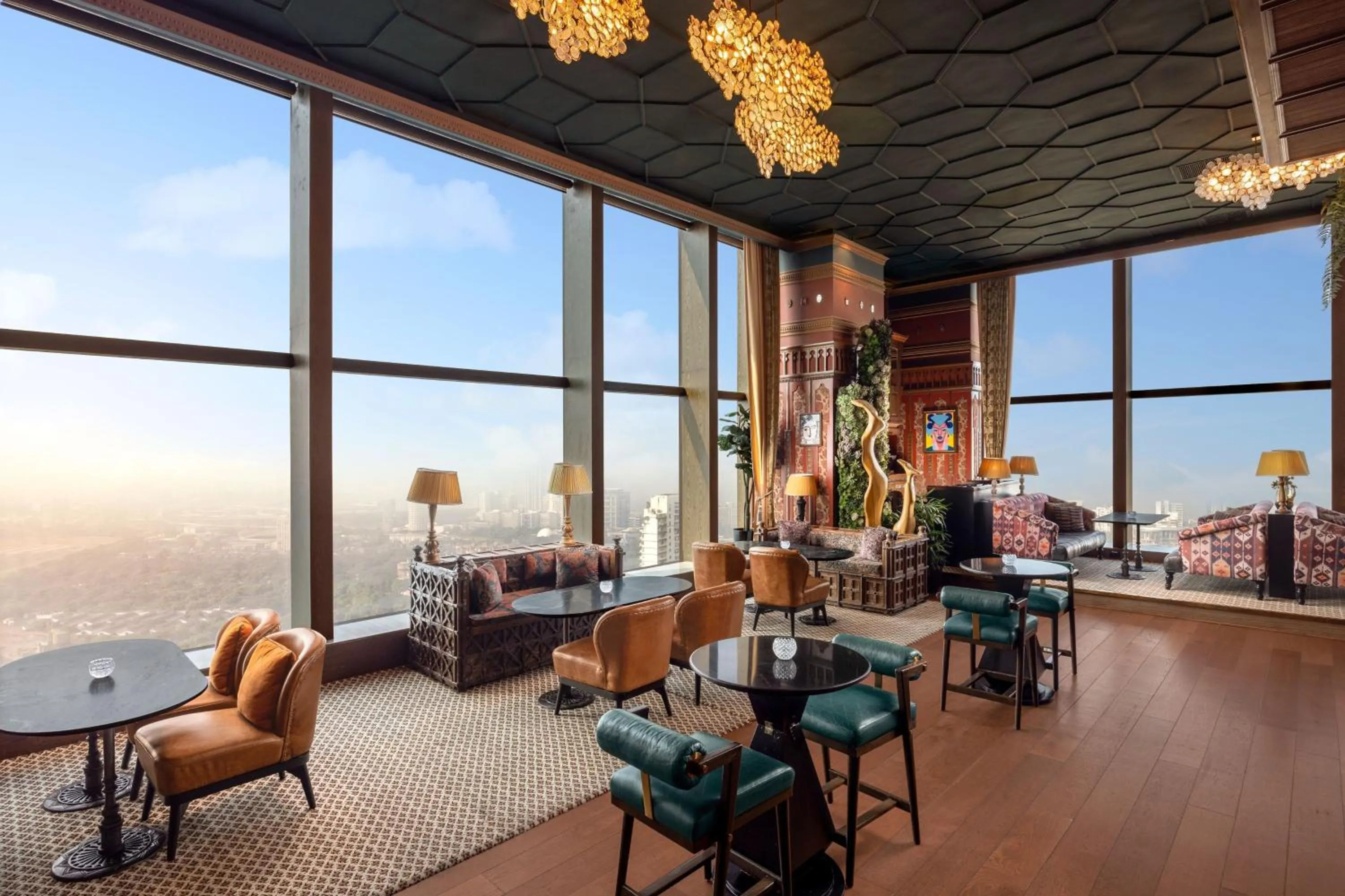 Lounge or bar in The St. Regis Mumbai