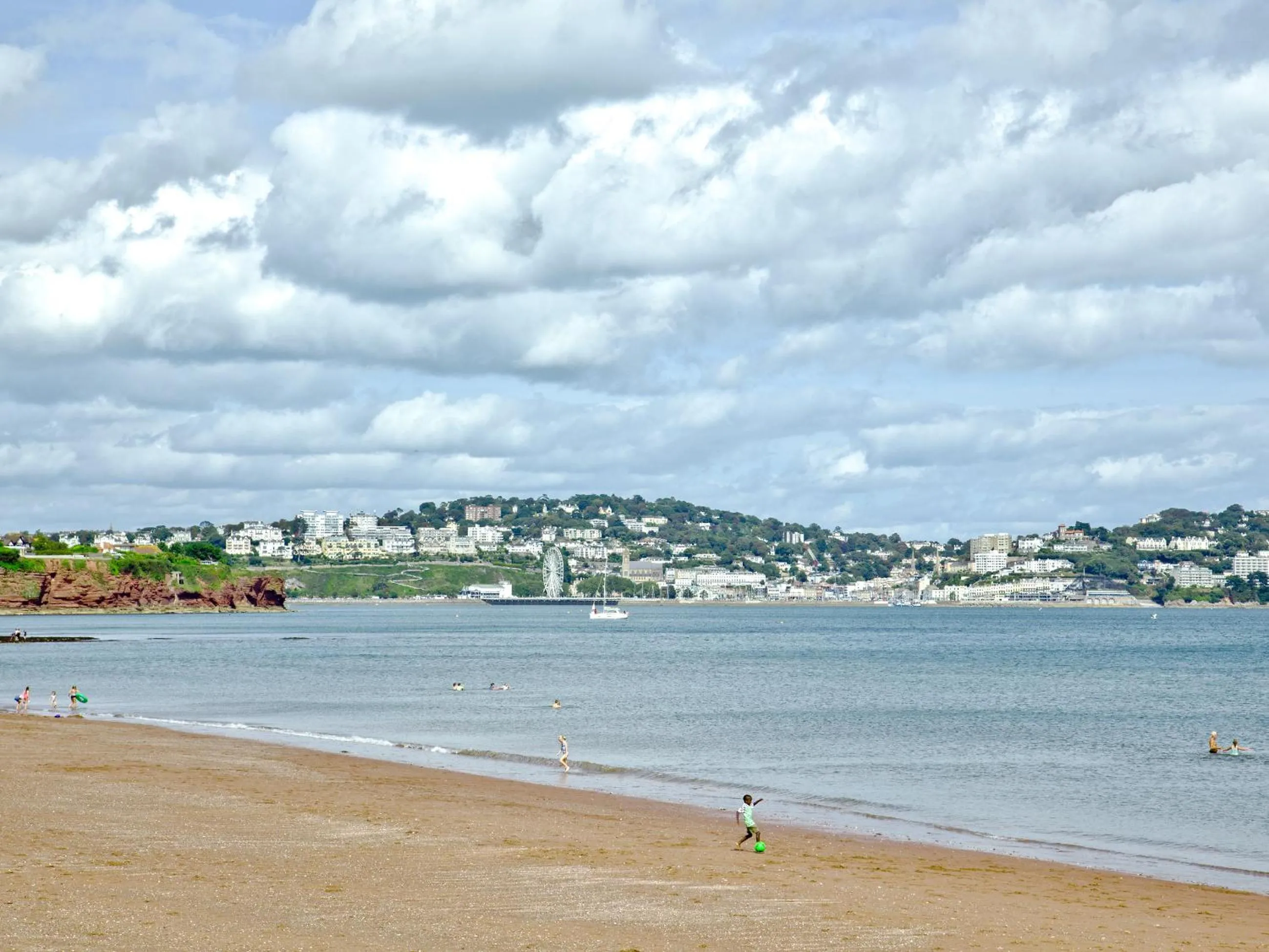 Beach in 15 Belvedere Court