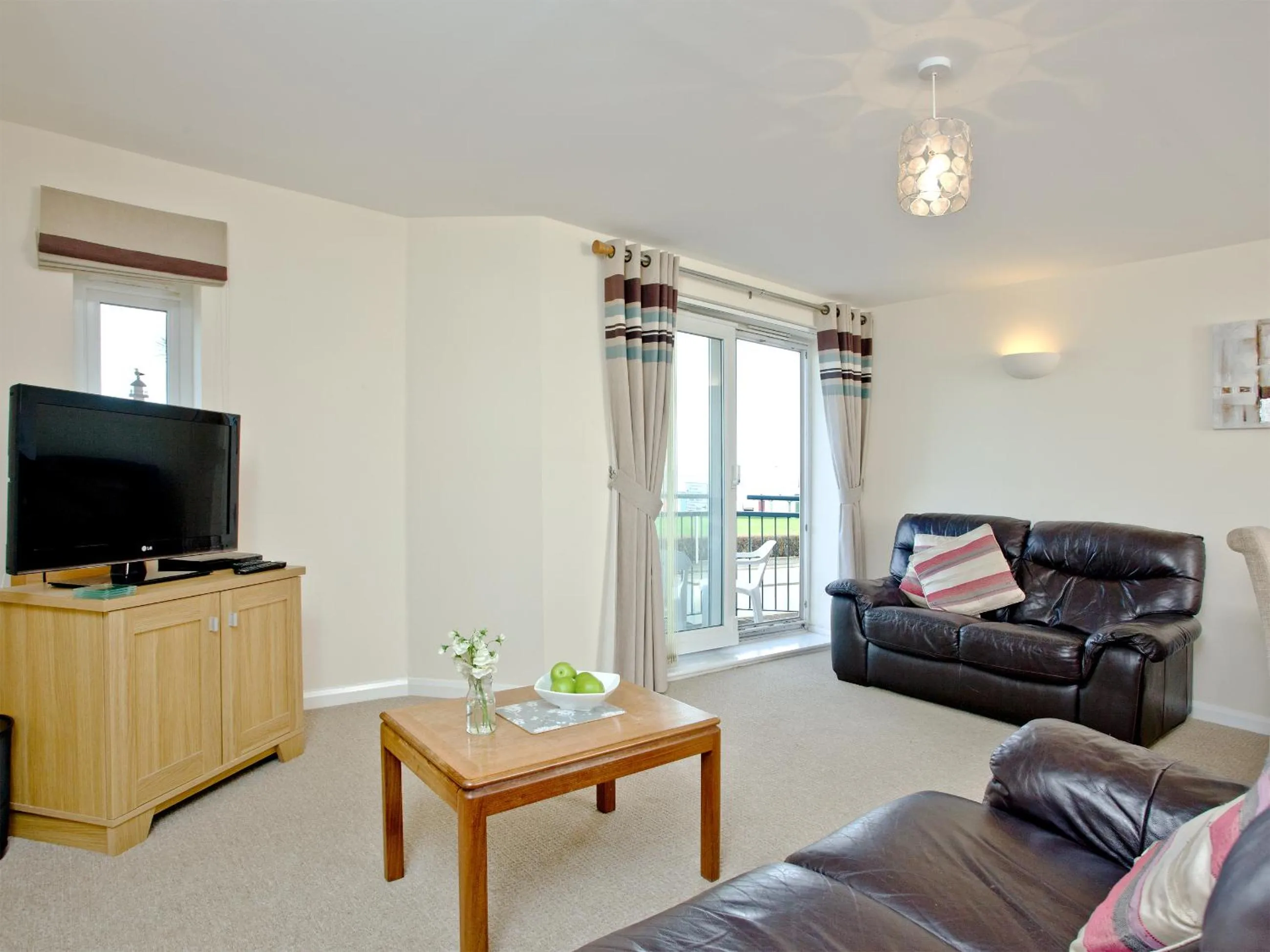 Living room in 15 Belvedere Court