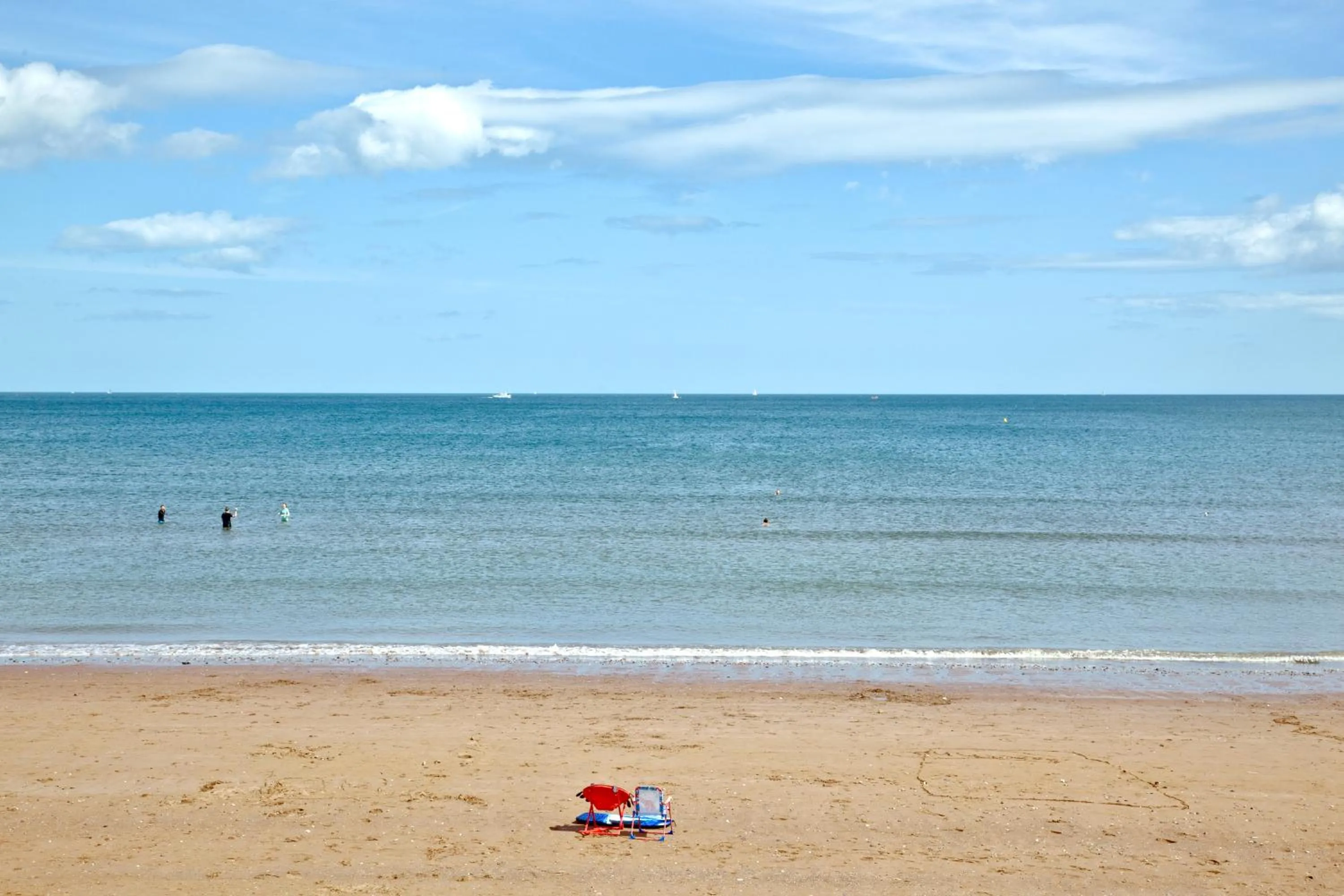 Beach in 15 Belvedere Court