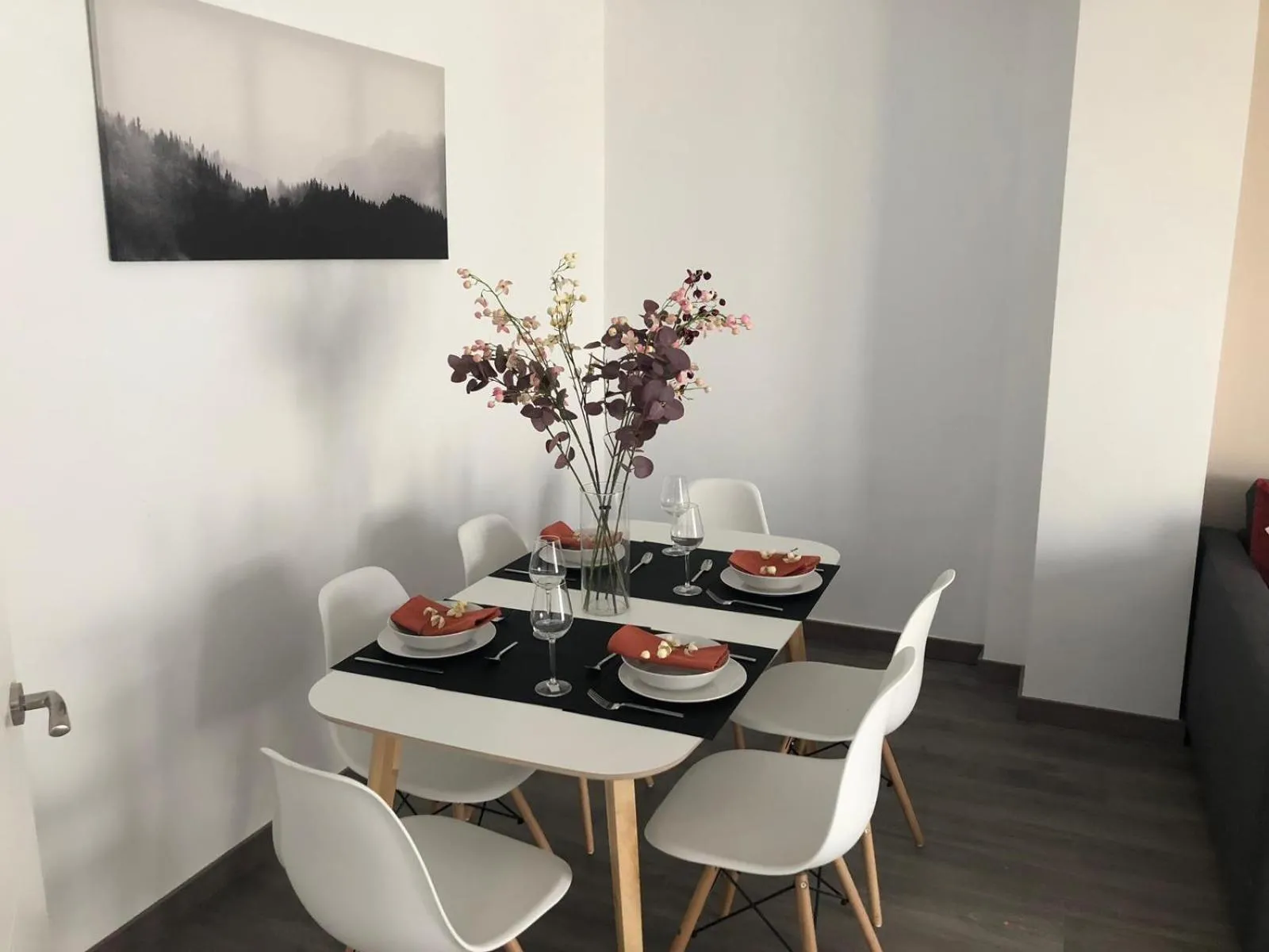 Dining area in Zerka Sendra