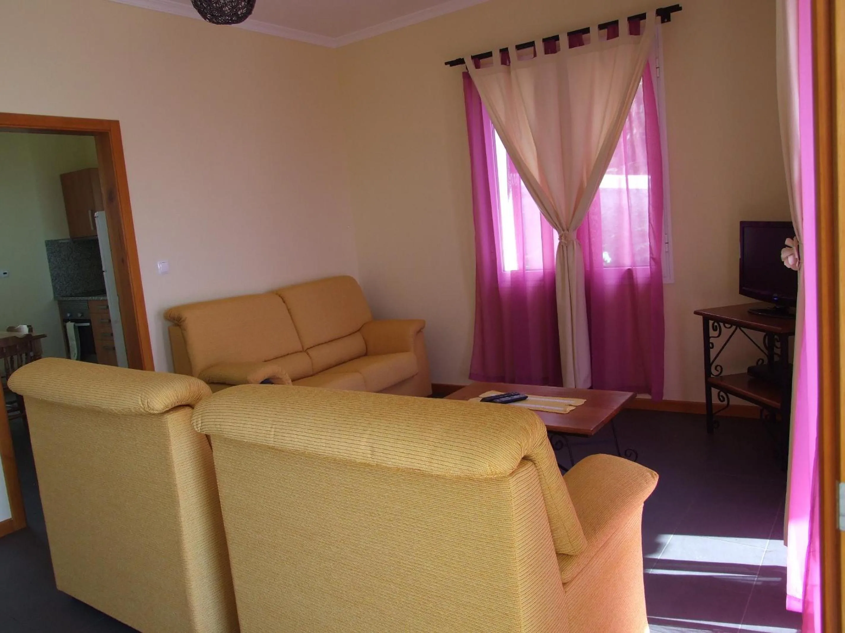 Living room in Paraiso das Flores