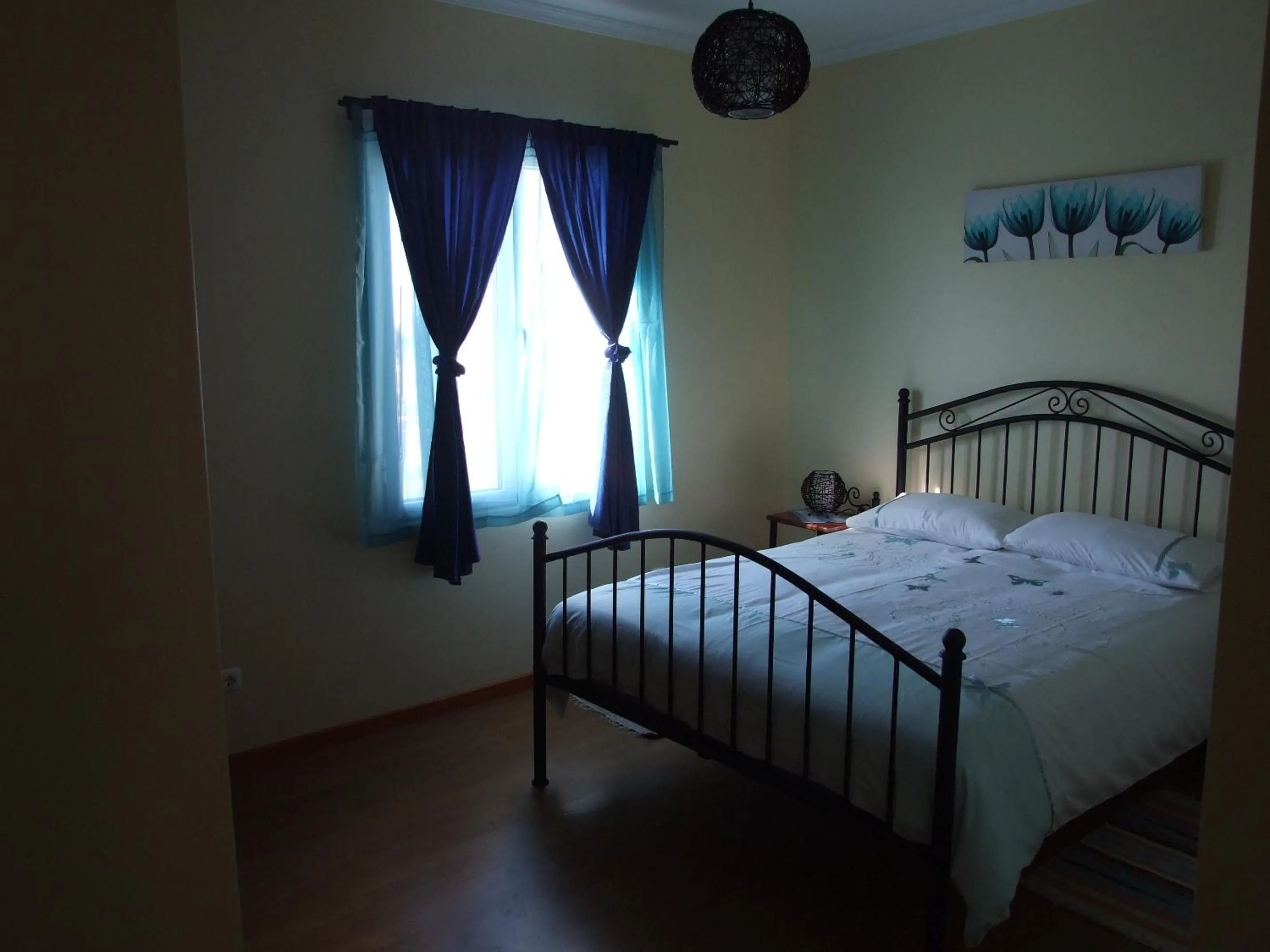 Bedroom, Bed in Paraiso das Flores