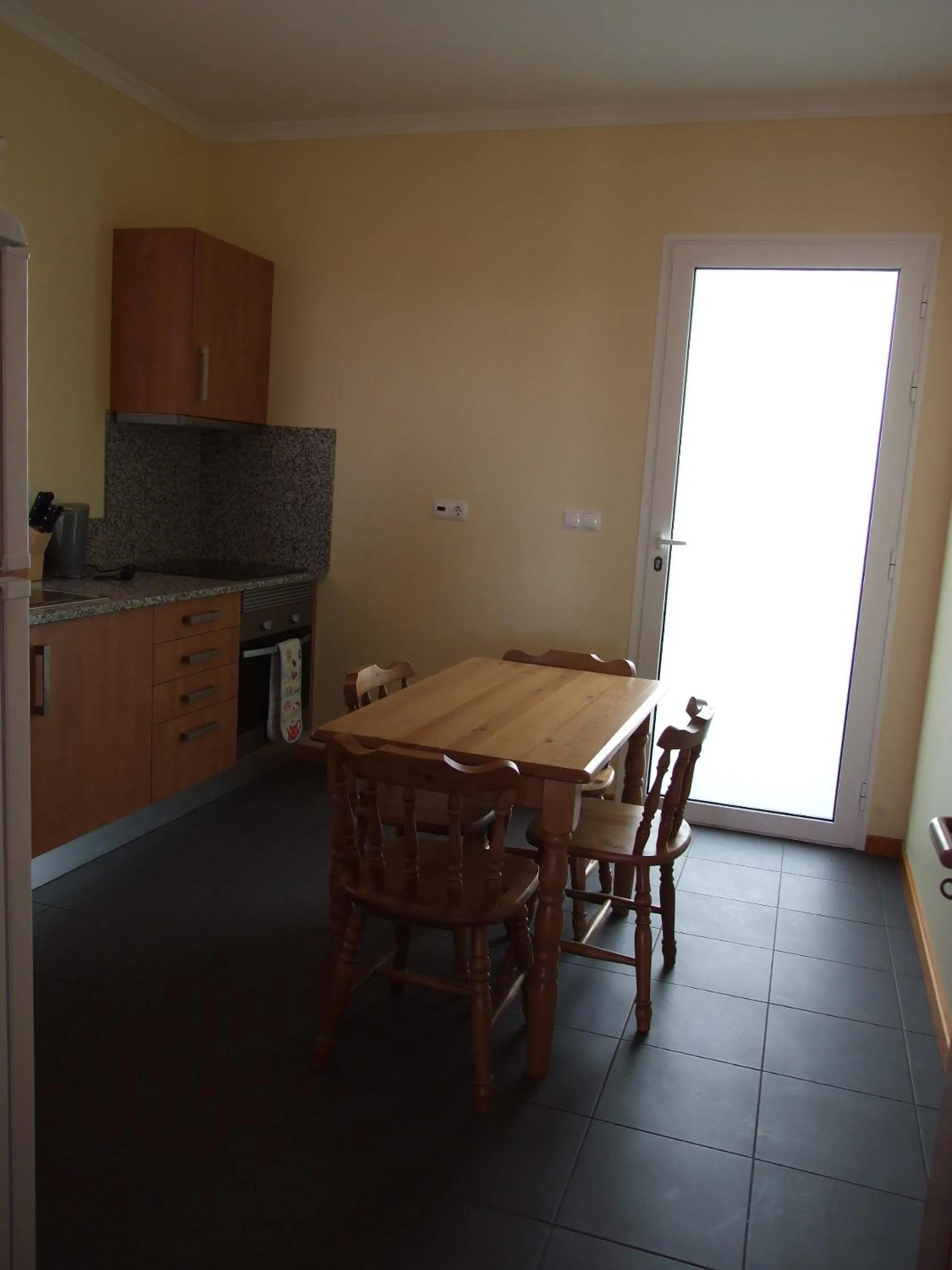 Kitchen or kitchenette in Paraiso das Flores