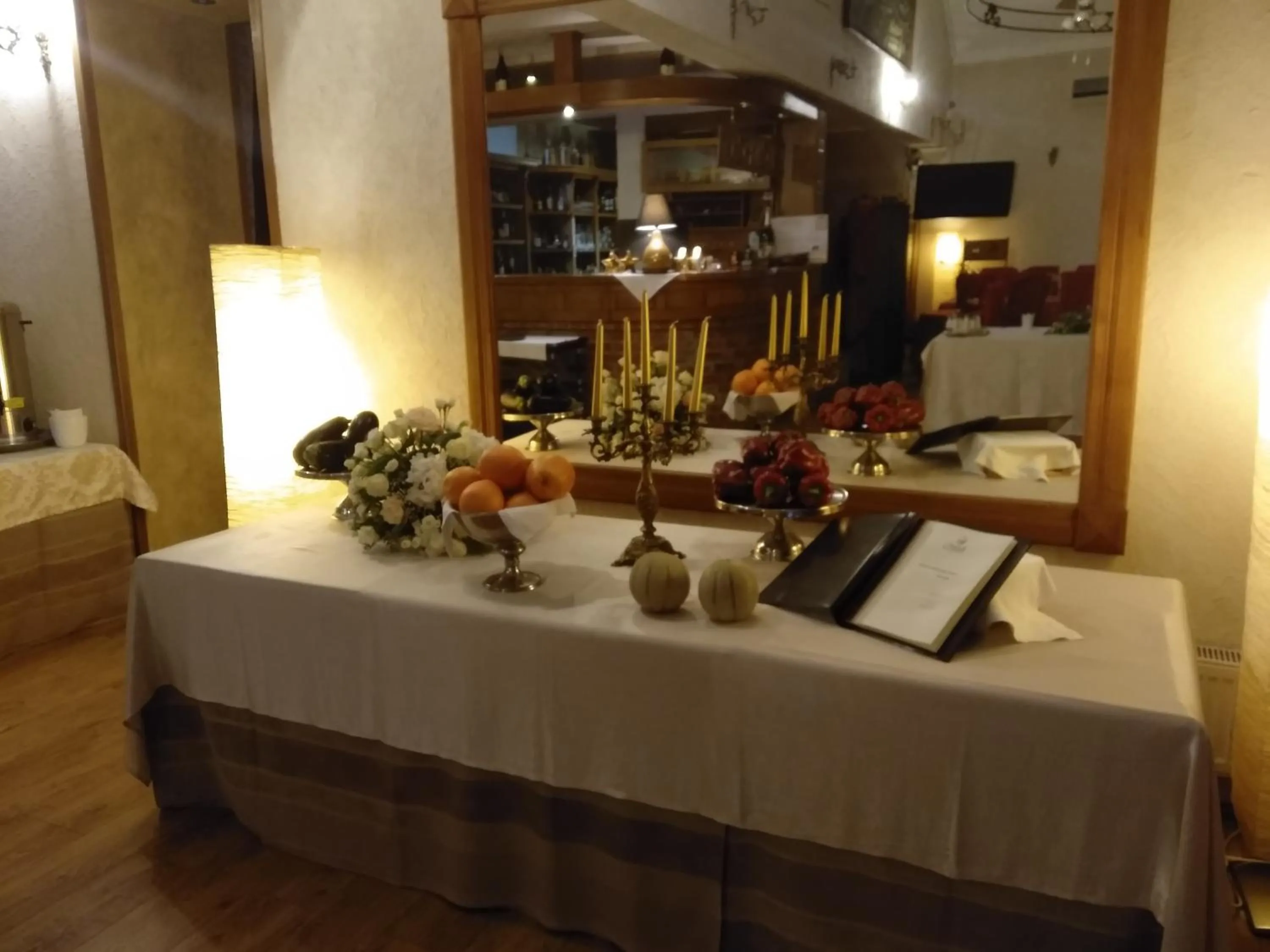 Restaurant/places to eat in Hotel Polak