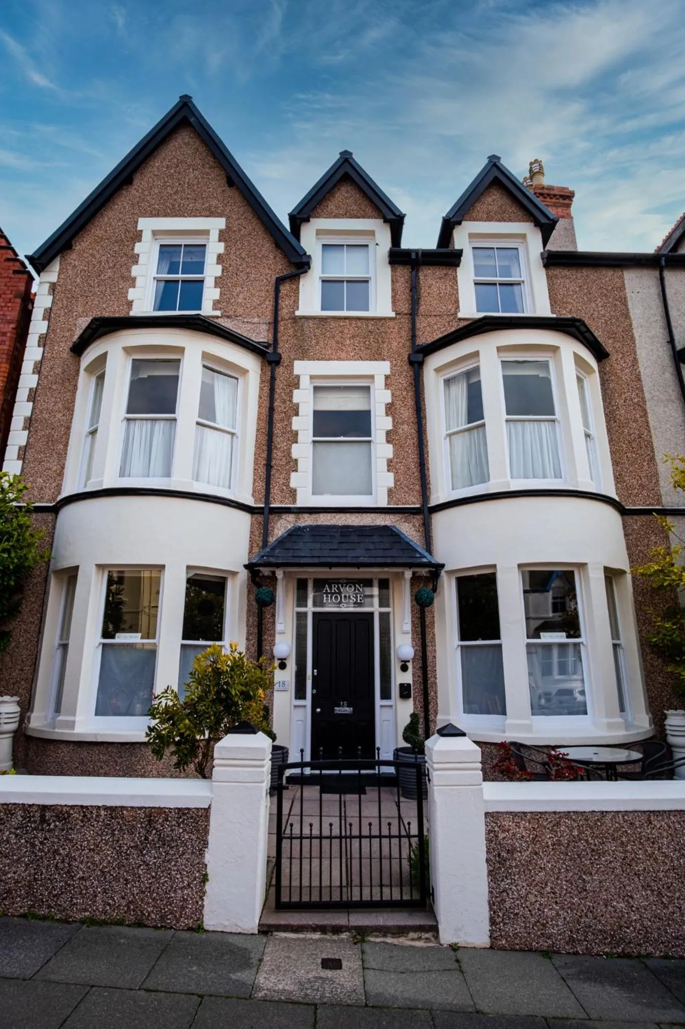 Property building in Arvon House