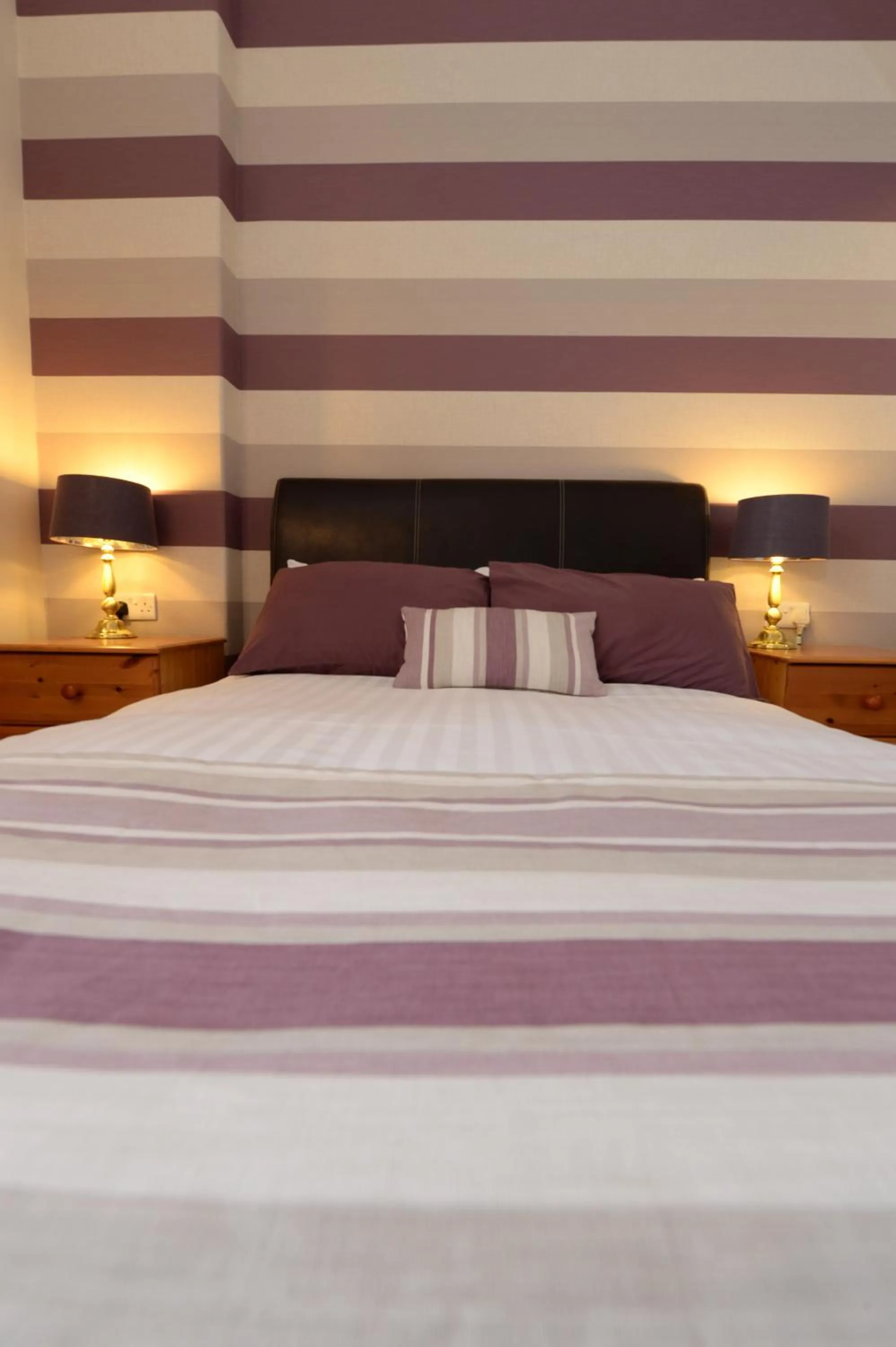 Bedroom, Bed in Arvon House