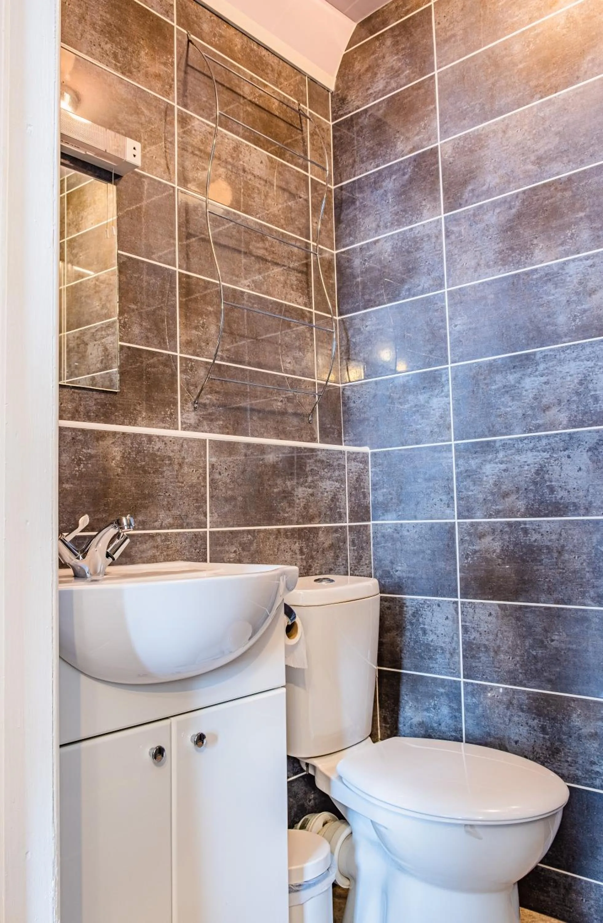 Bathroom in Arvon House