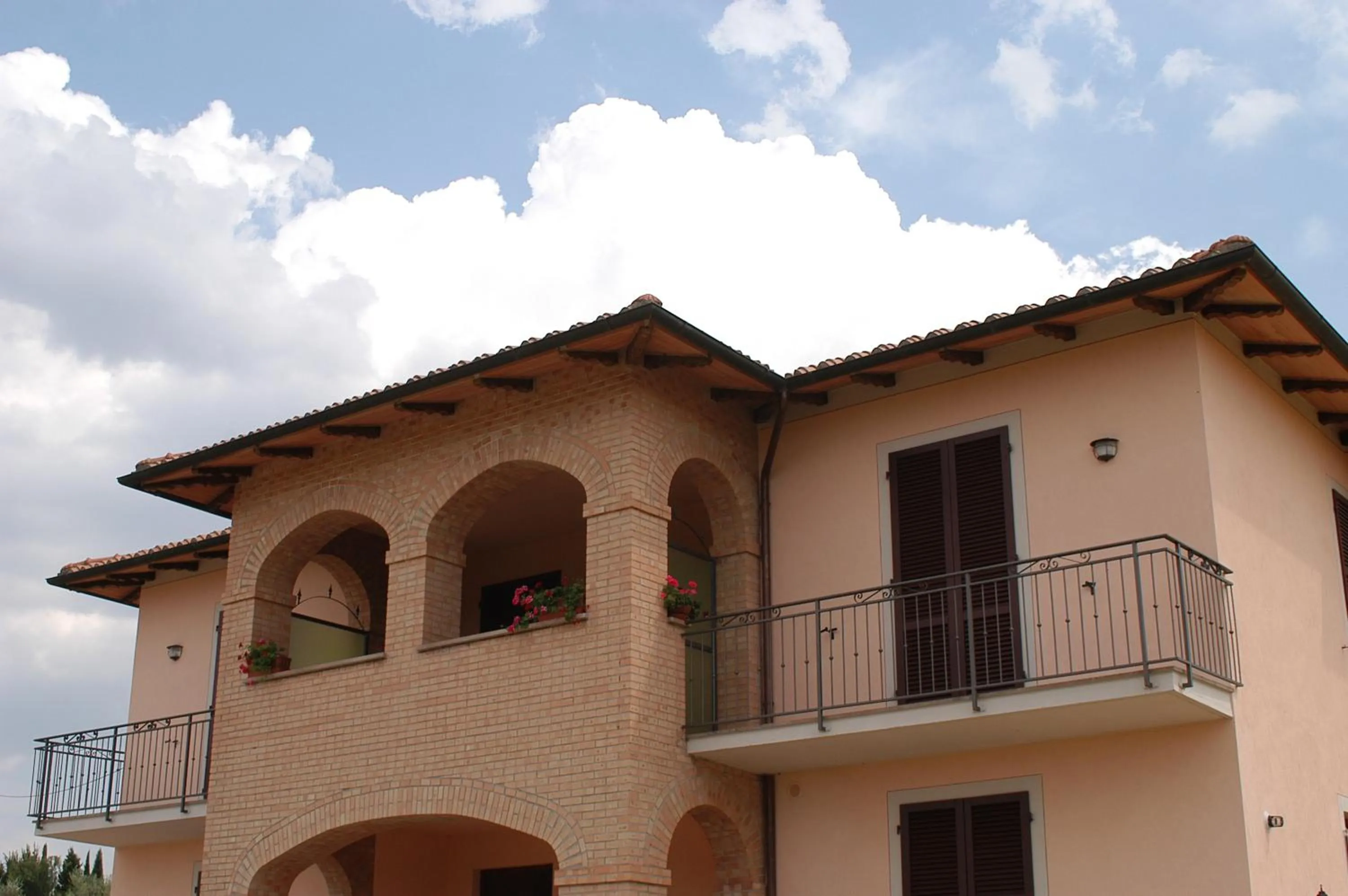 Facade/entrance in B&B Il Girasole - Rooms & House in country - air conditioned - 1500 meters from historic center
