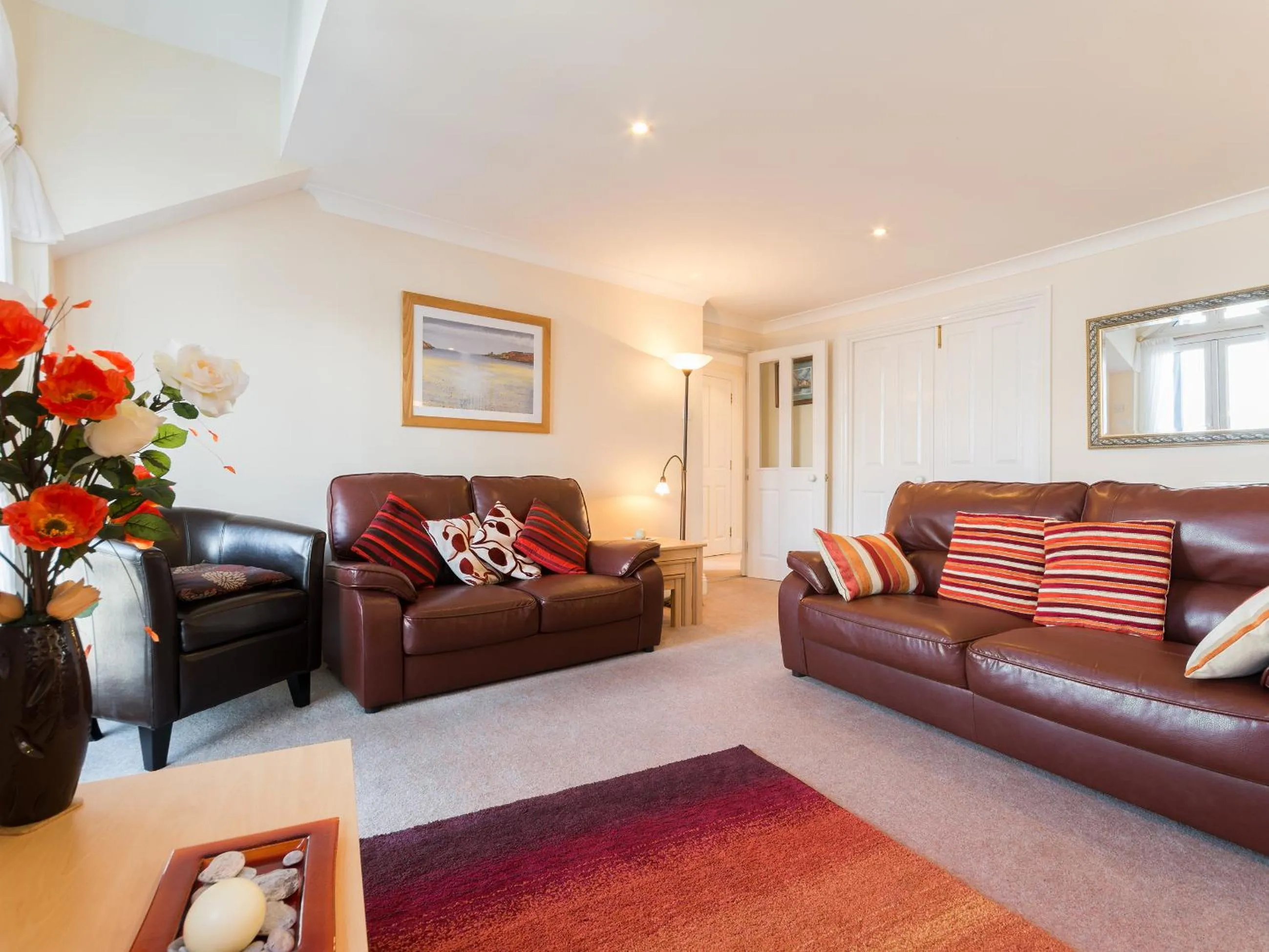 Dining area in 62 Moorings Reach
