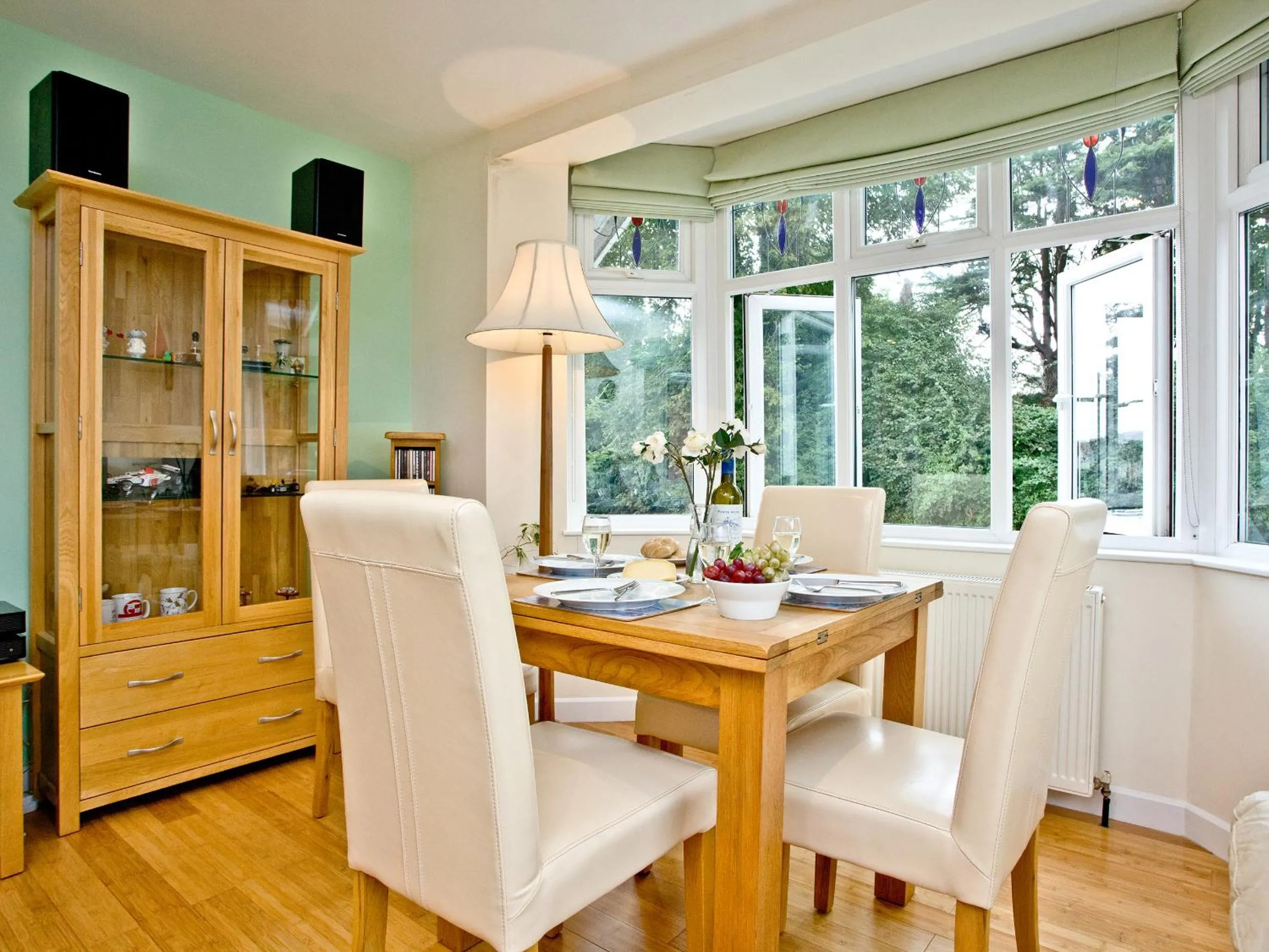 Dining area in Oldway Apartment