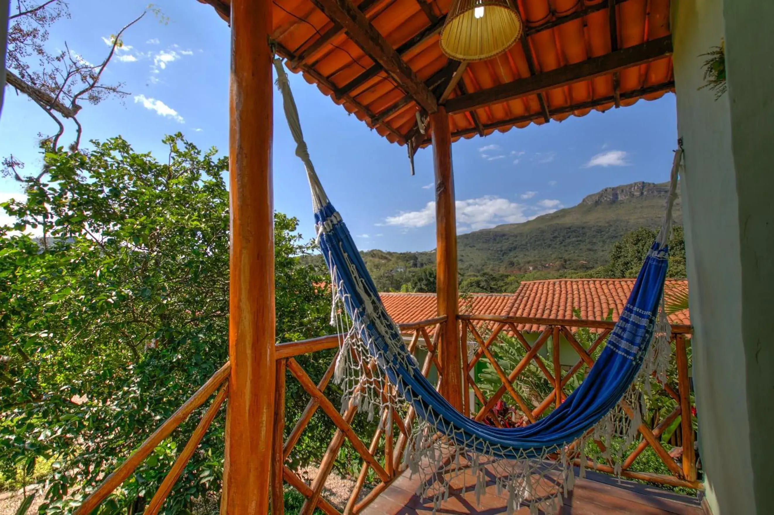 Double Room with Balcony - single occupancy in Pousada e Hostel Pé no Mato Double Room with Balcony - single occupancy in Pousada e Hostel Pé no Mato
