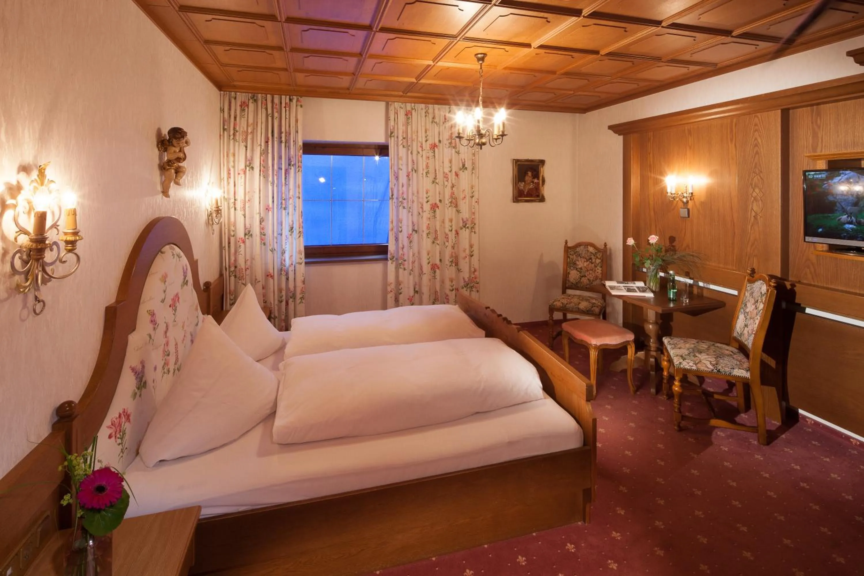 Bedroom, Bed in Hotel Elisabeth