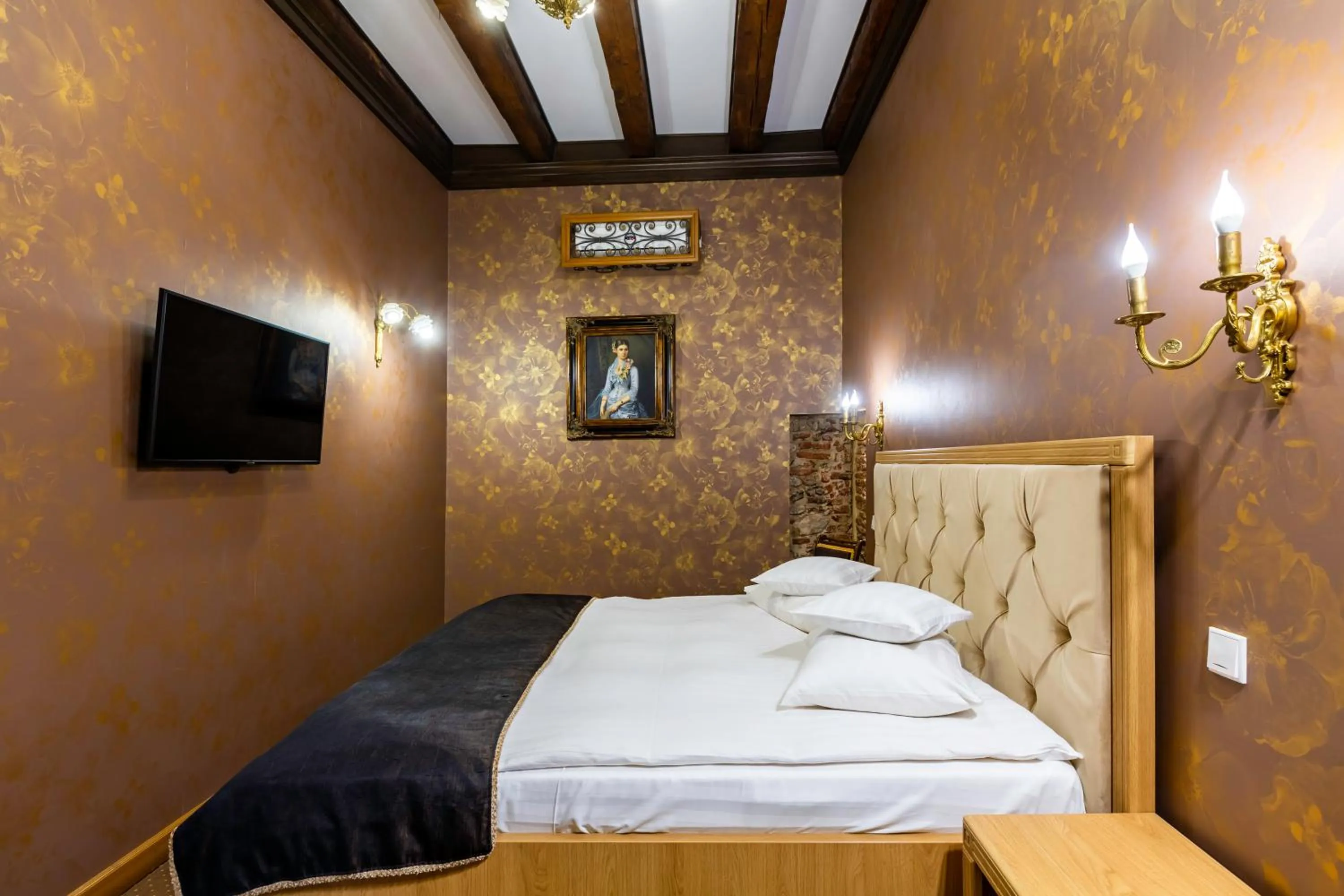 Bed in Hotel Am Ring