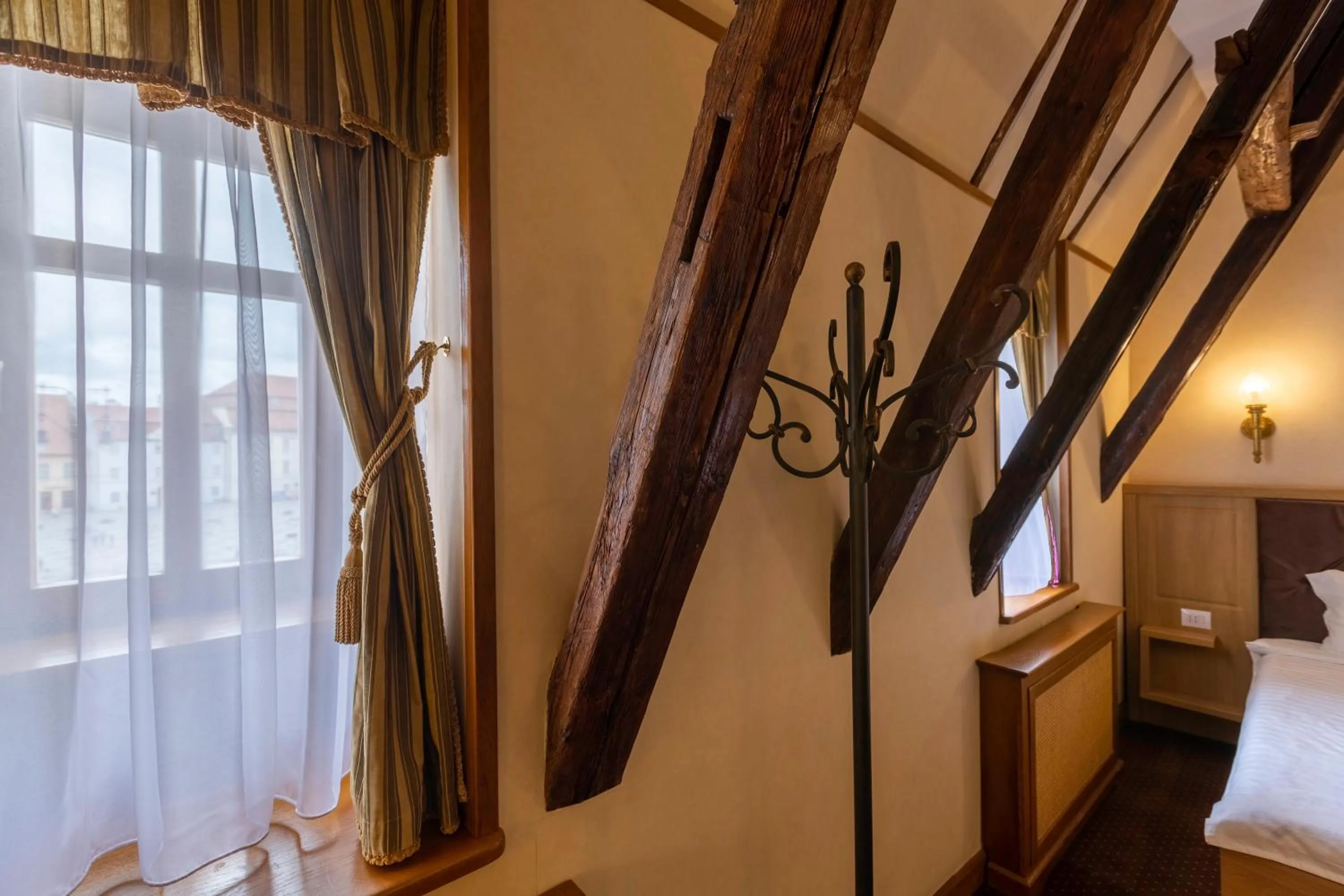 Bed in Hotel Am Ring