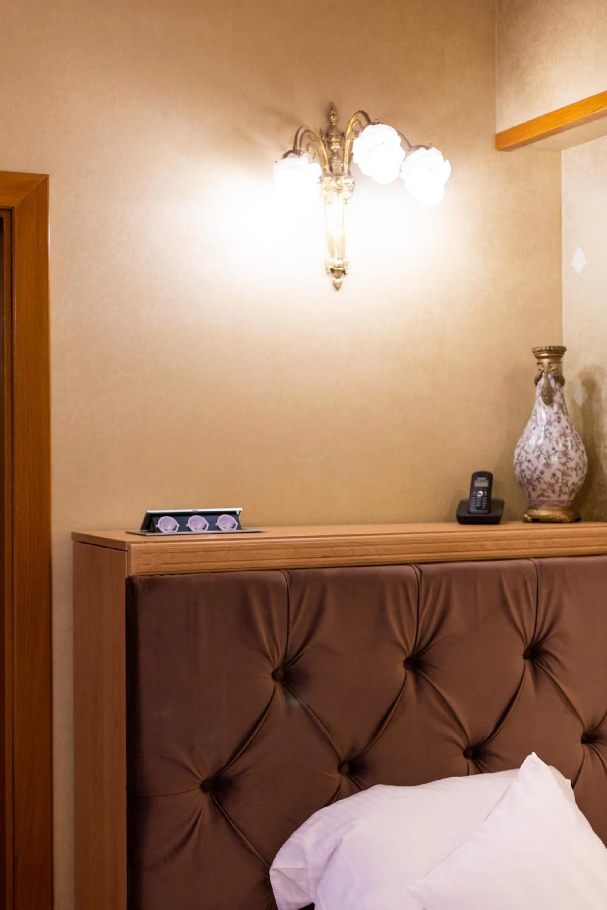 Bed in Hotel Am Ring