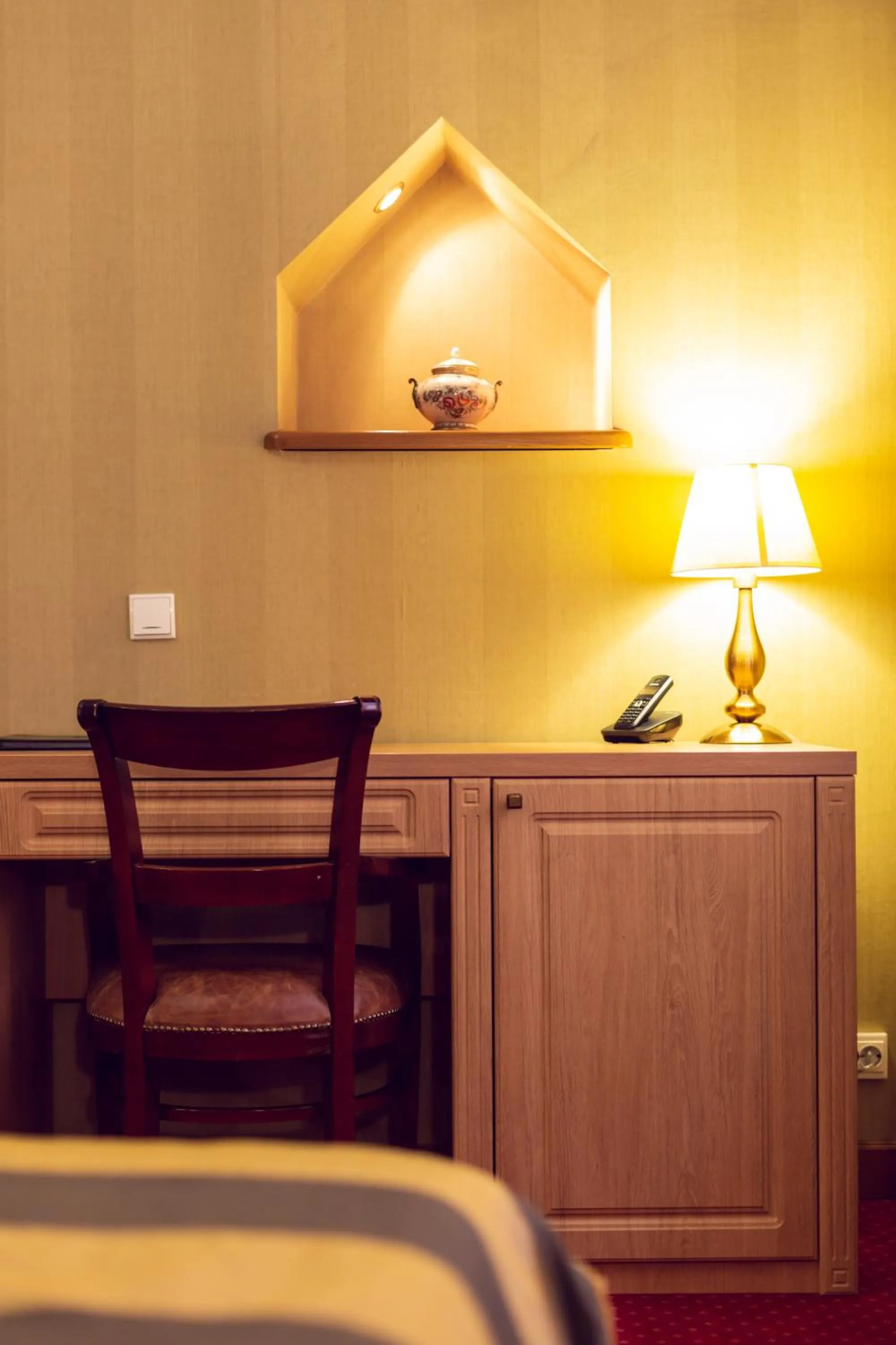 Bed in Hotel Am Ring