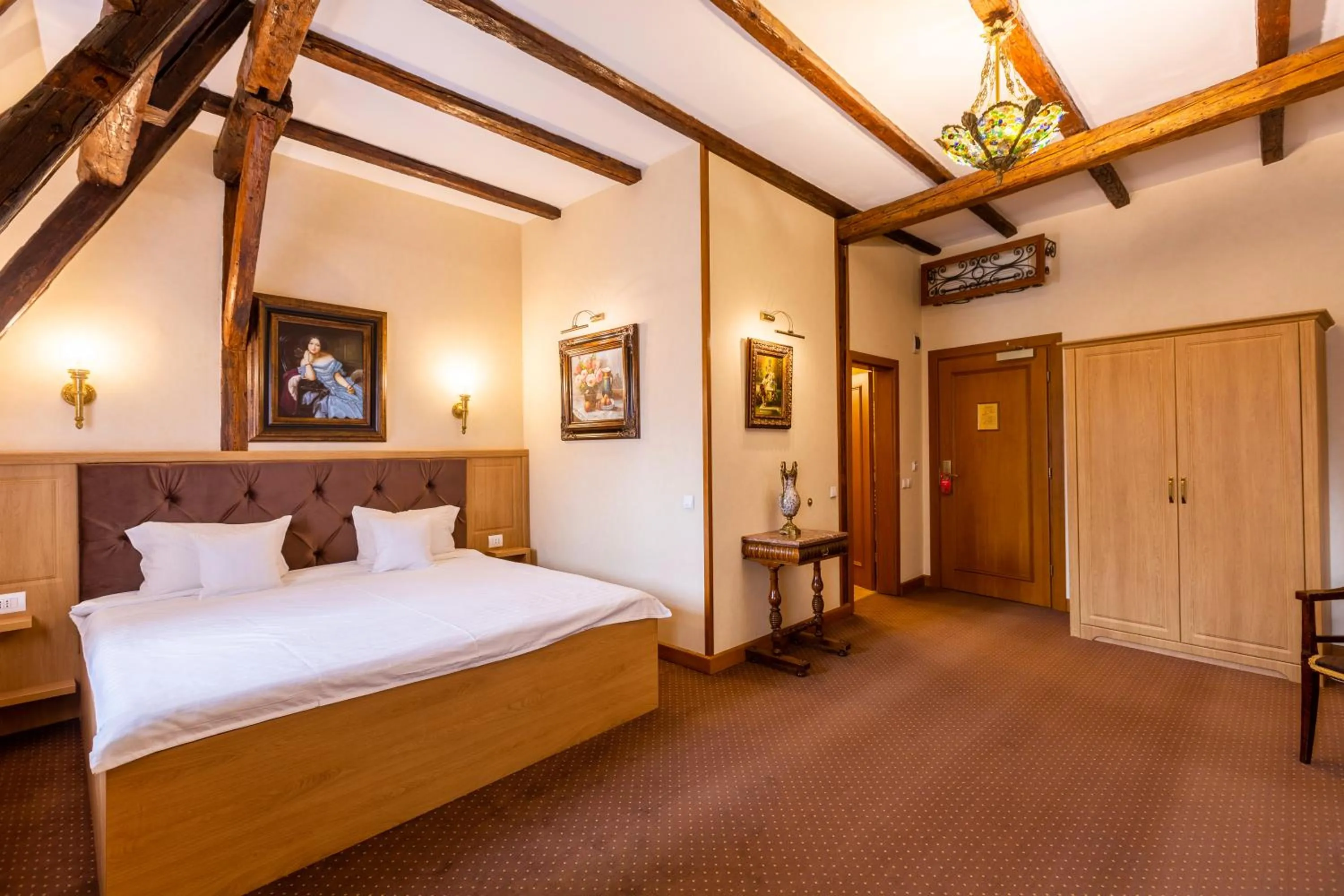 Bed in Hotel Am Ring