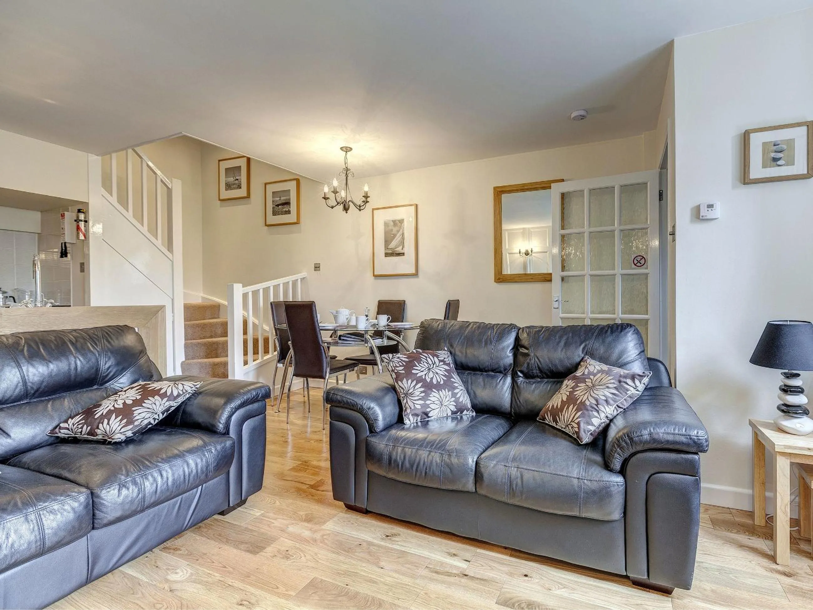 6 Torwood Gables
