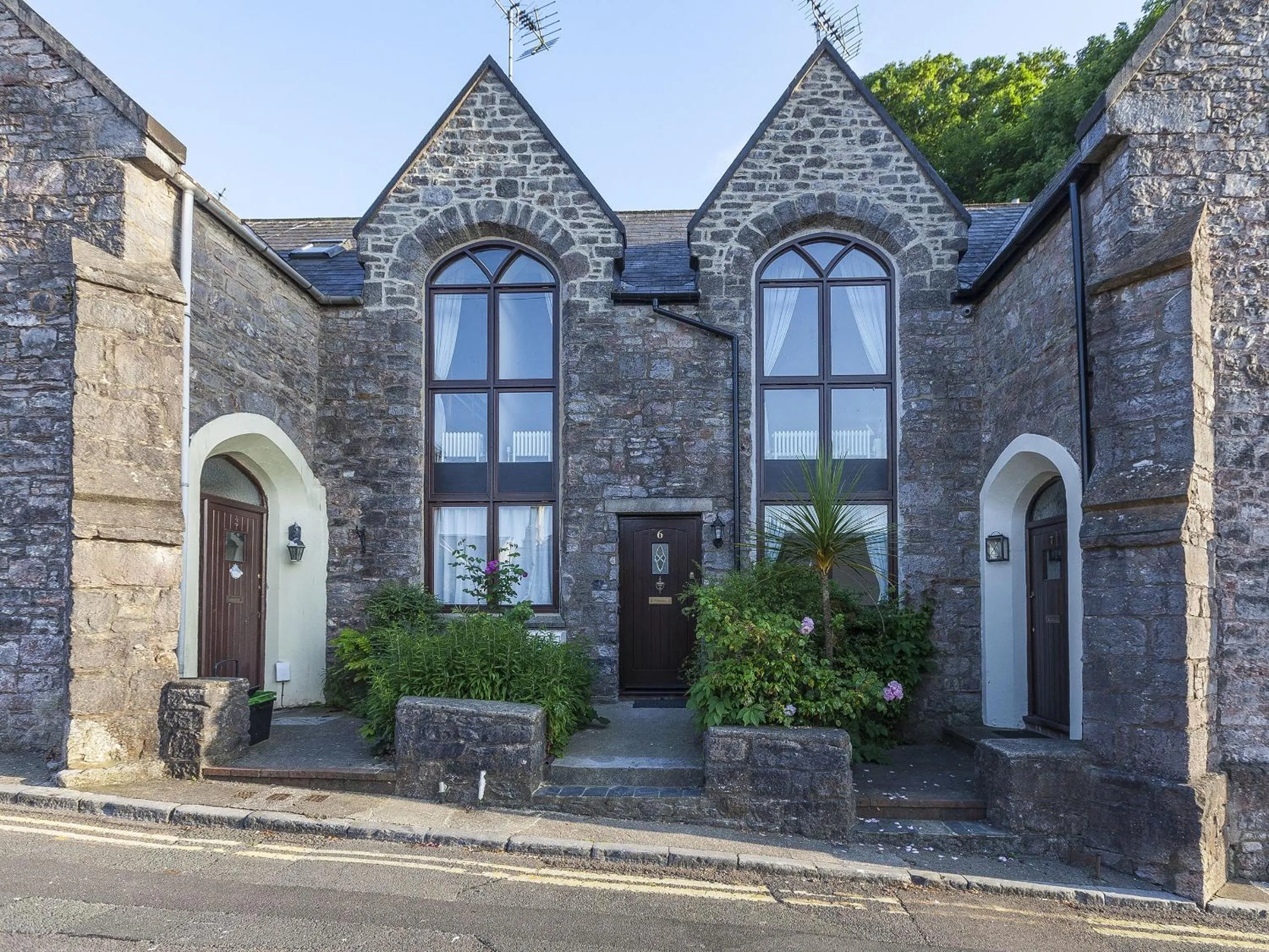 6 Torwood Gables