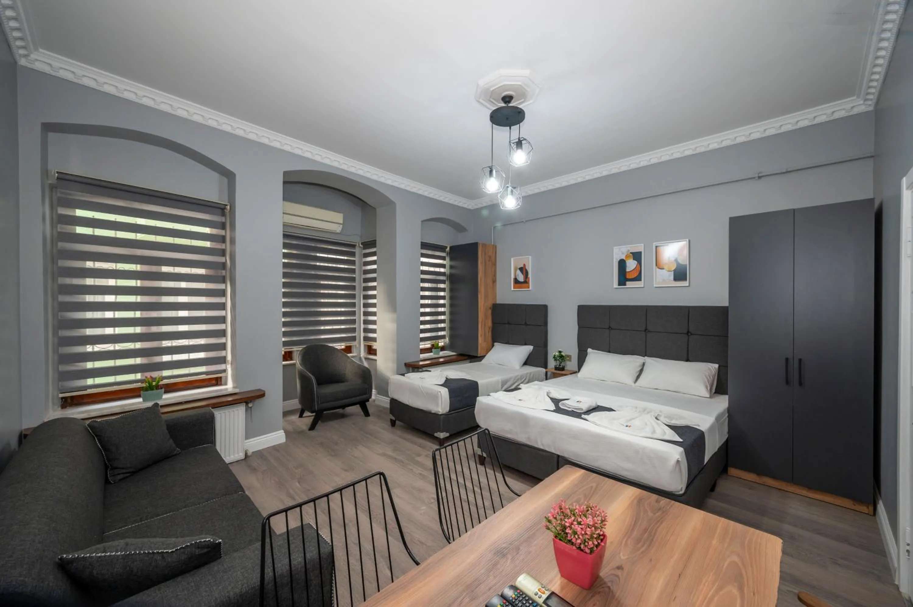 Massage, Bed in Taxim Trend Suites