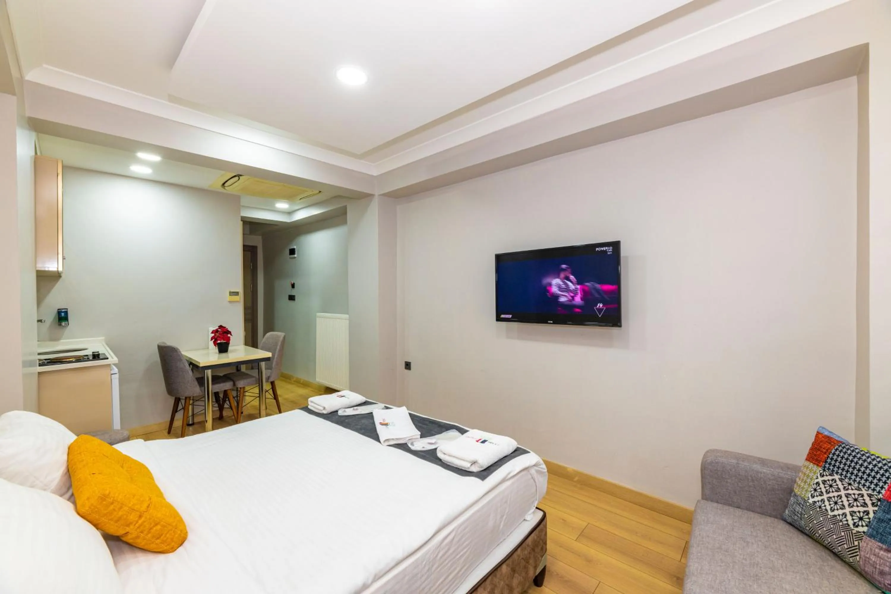 TV and multimedia, Bed in Taxim Trend Suites