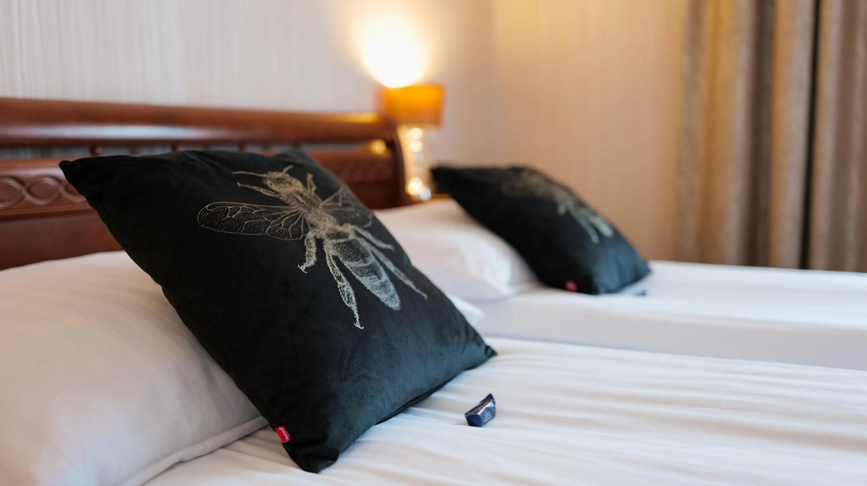 Bed in Hotel Sen