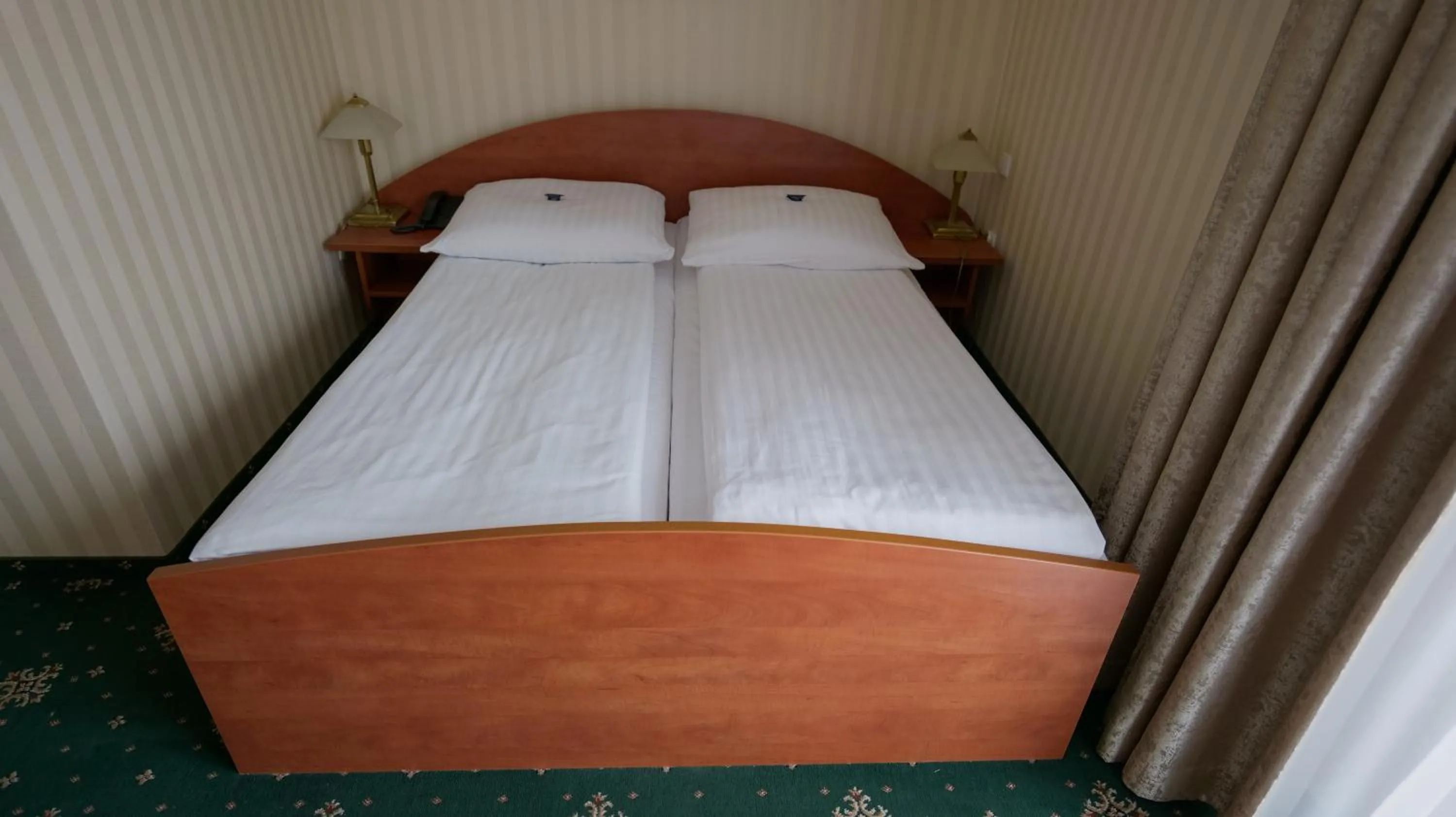 Photo of the whole room, Bed in Hotel Sen