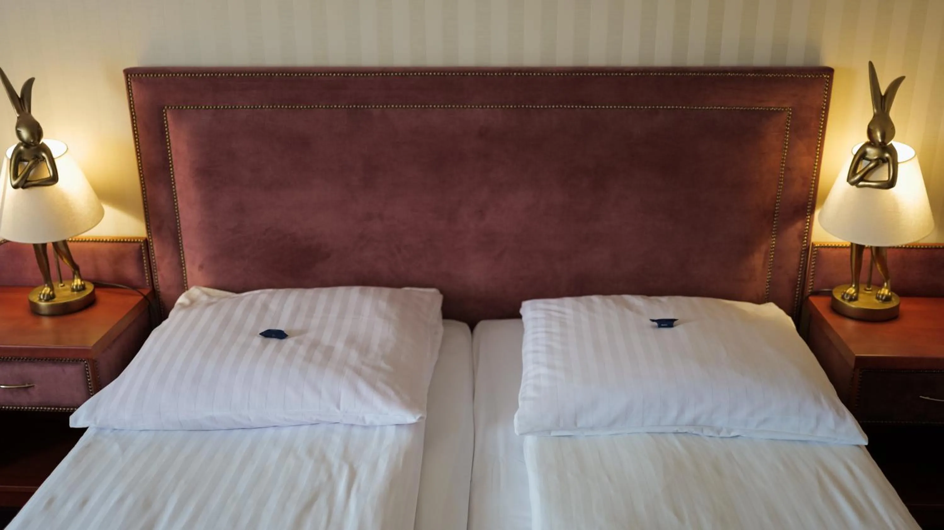 Bed in Hotel Sen