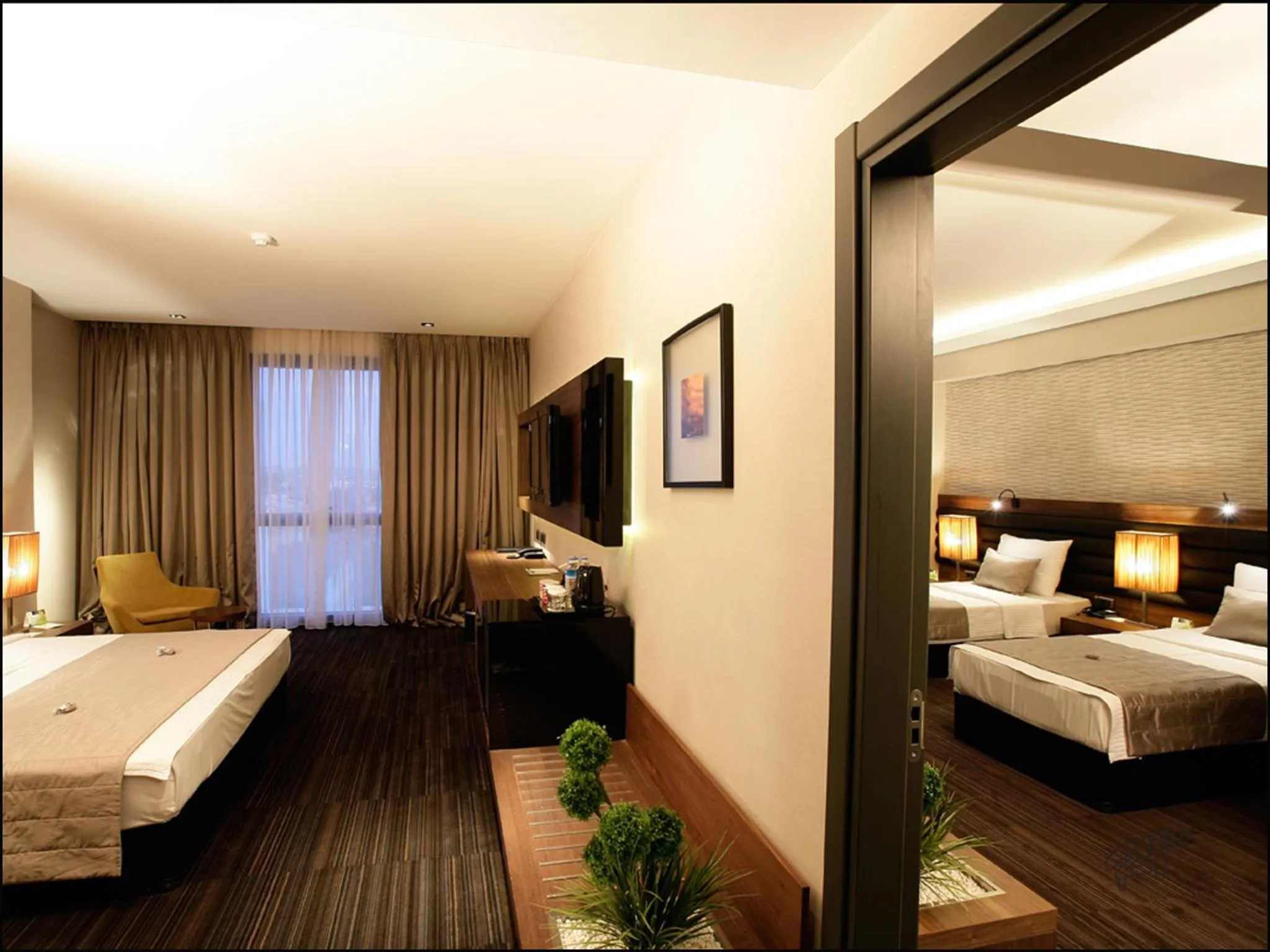 Photo of the whole room, Bed in RYS Hotel