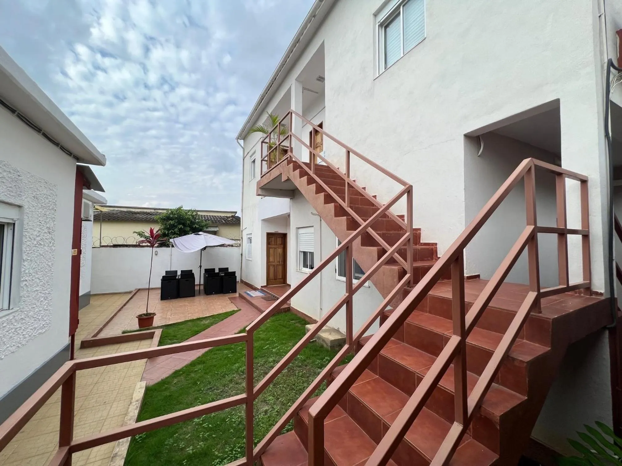 Property building in Paradise Agua Leve Residential